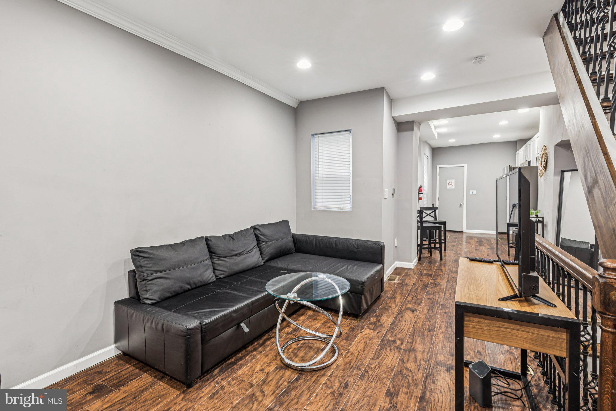 722 N SHEDWICK STREET