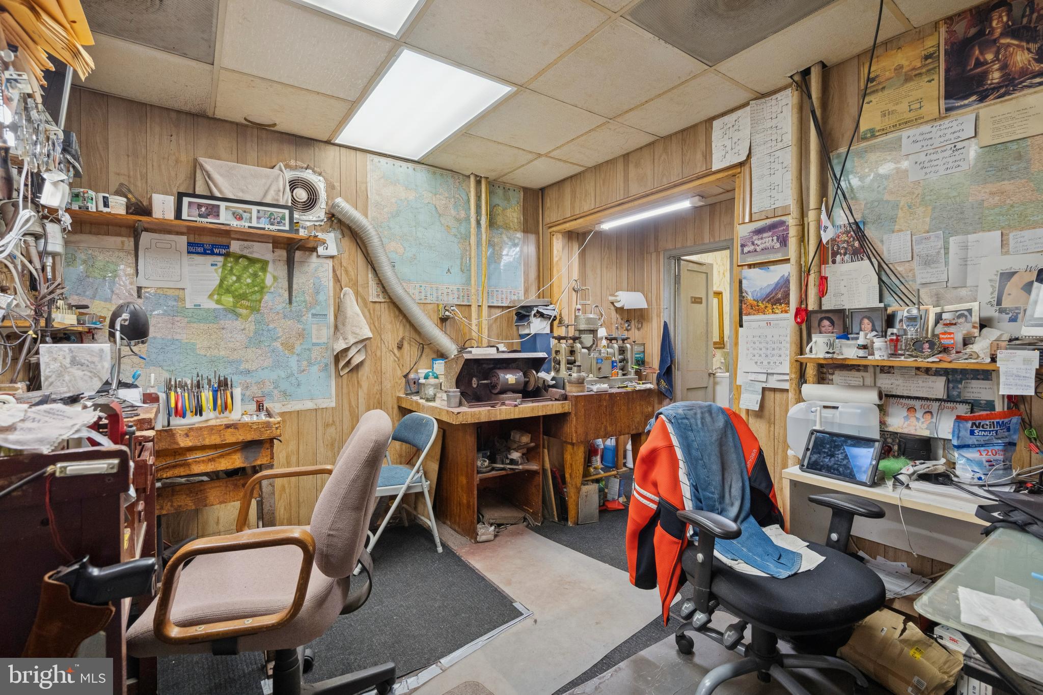 4029, 4031, 4033 LANCASTER AVENUE