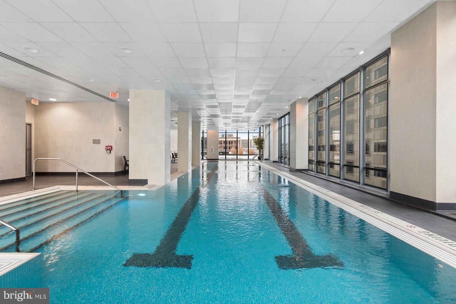 2101 MARKET STREET 305