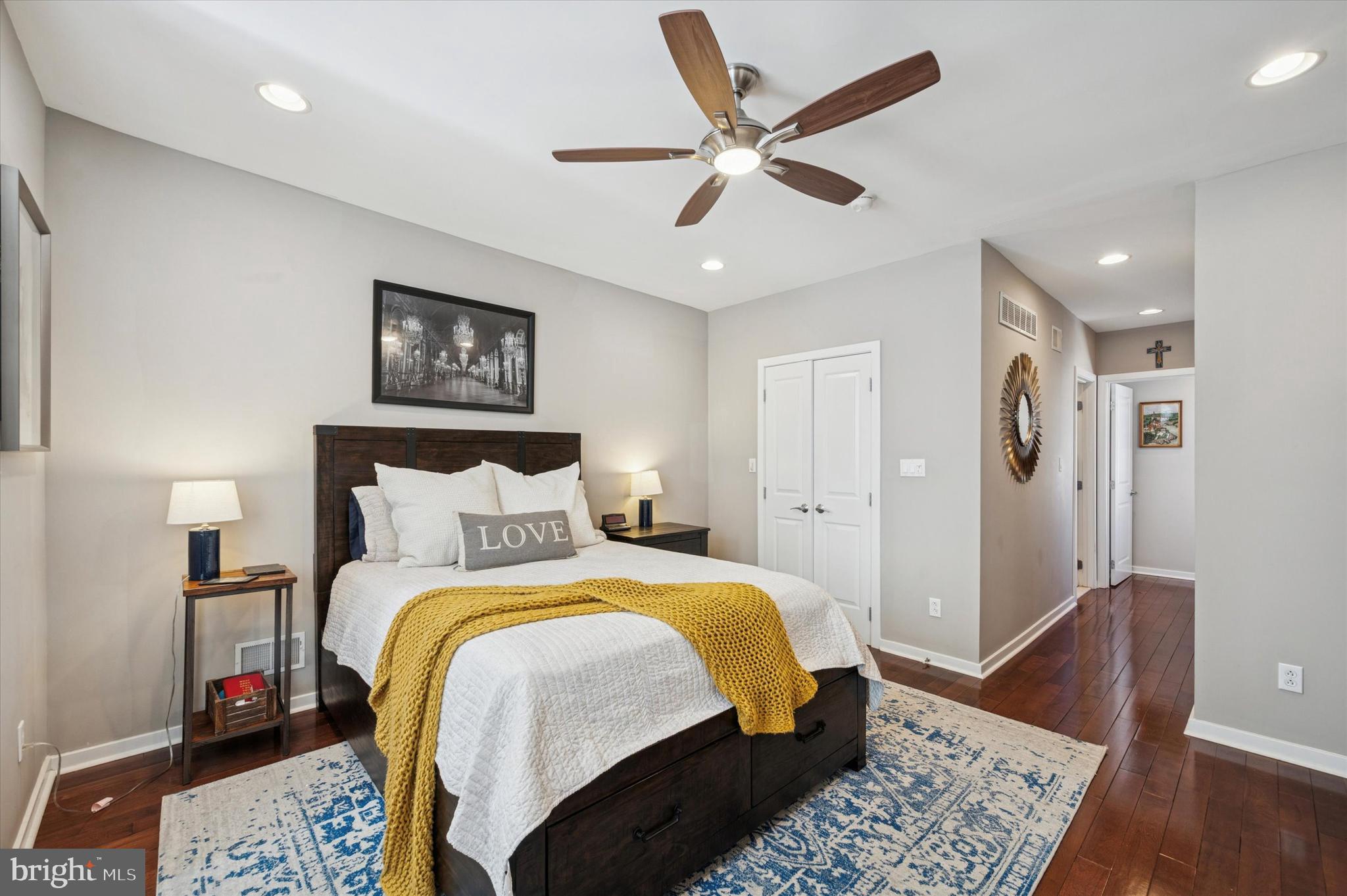 1008 S BOUVIER STREET