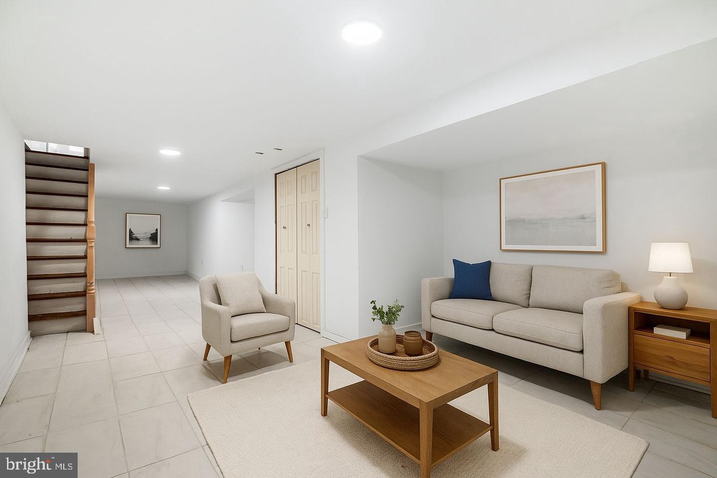 5717 PEMBERTON STREET