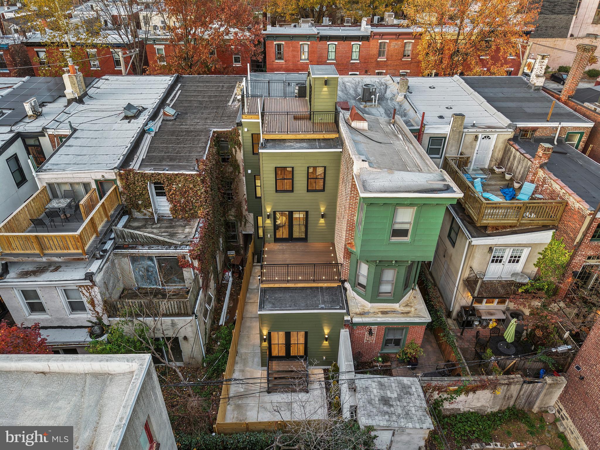 2214 MOUNT VERNON STREET