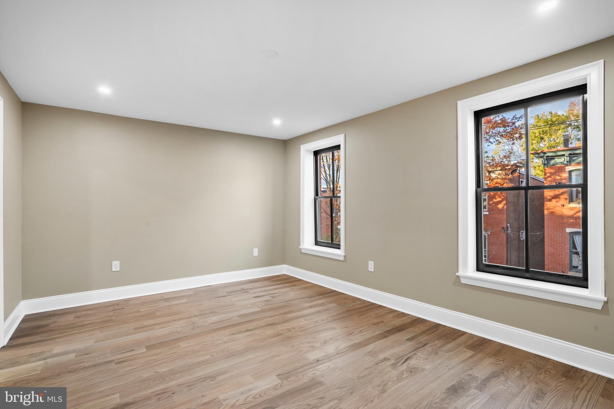 2214 MOUNT VERNON STREET