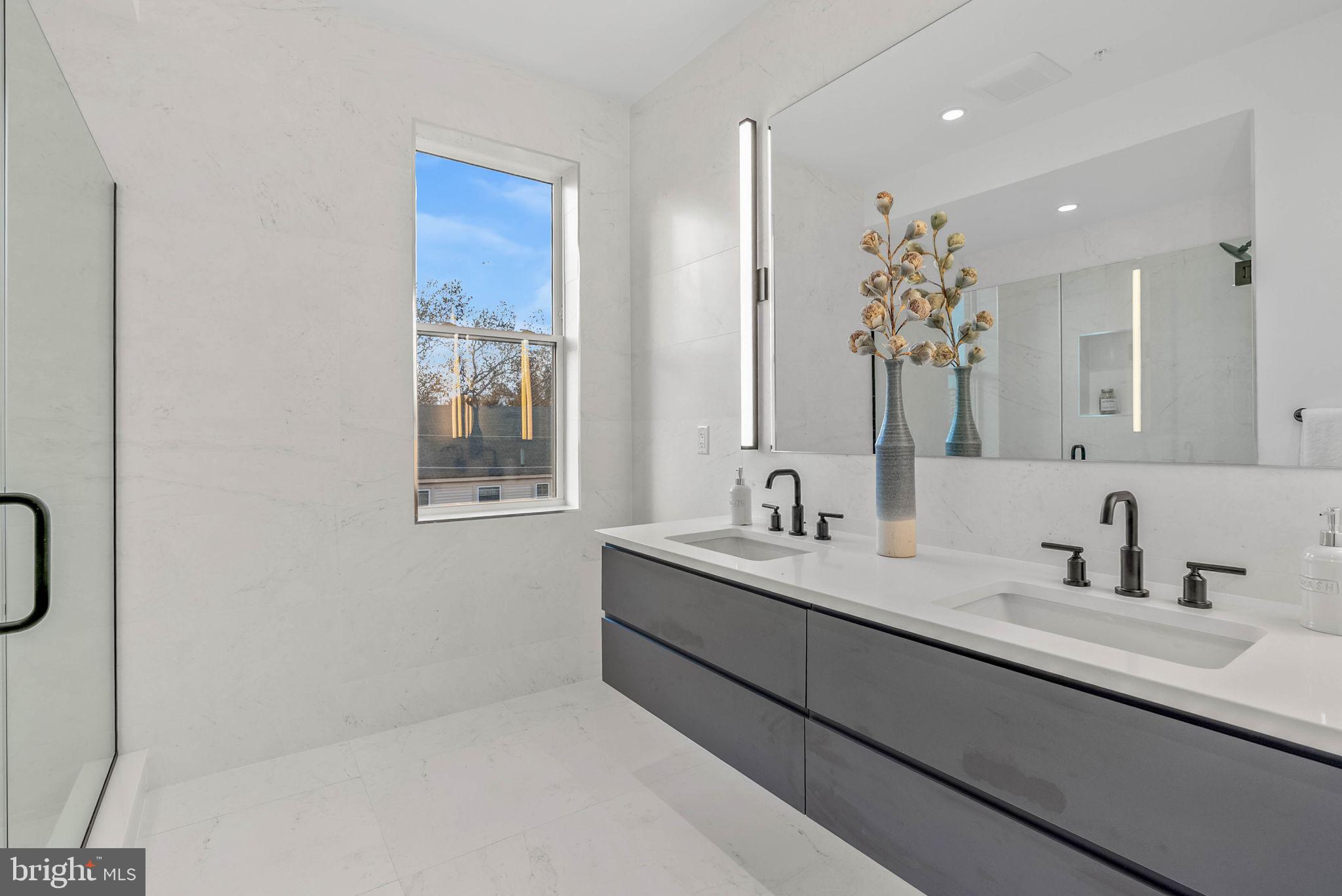 635 N 7TH STREET B3B