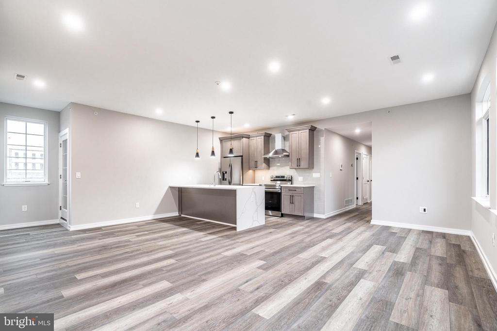 2412 INNOVATOR WAY