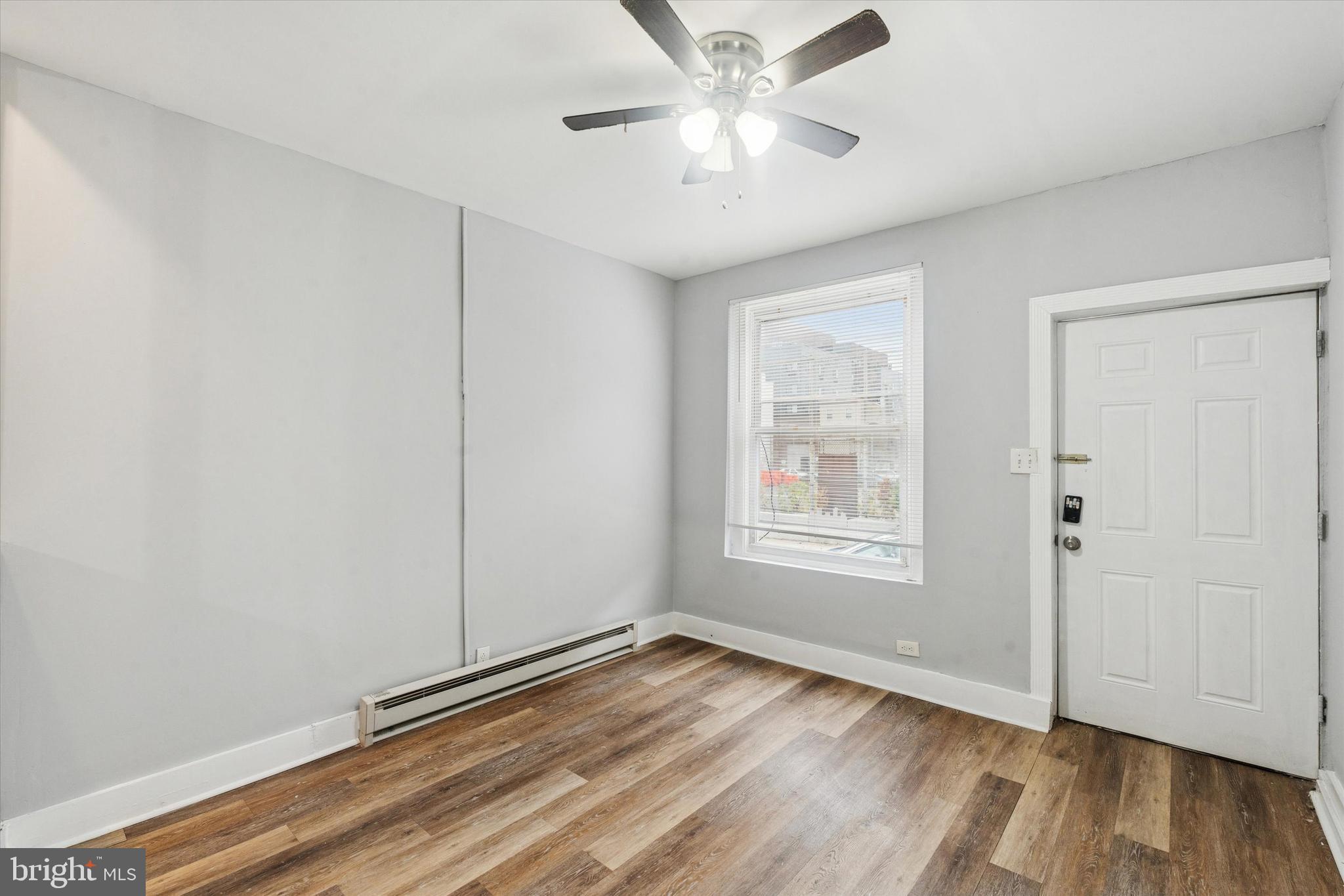 1825 E HAROLD STREET