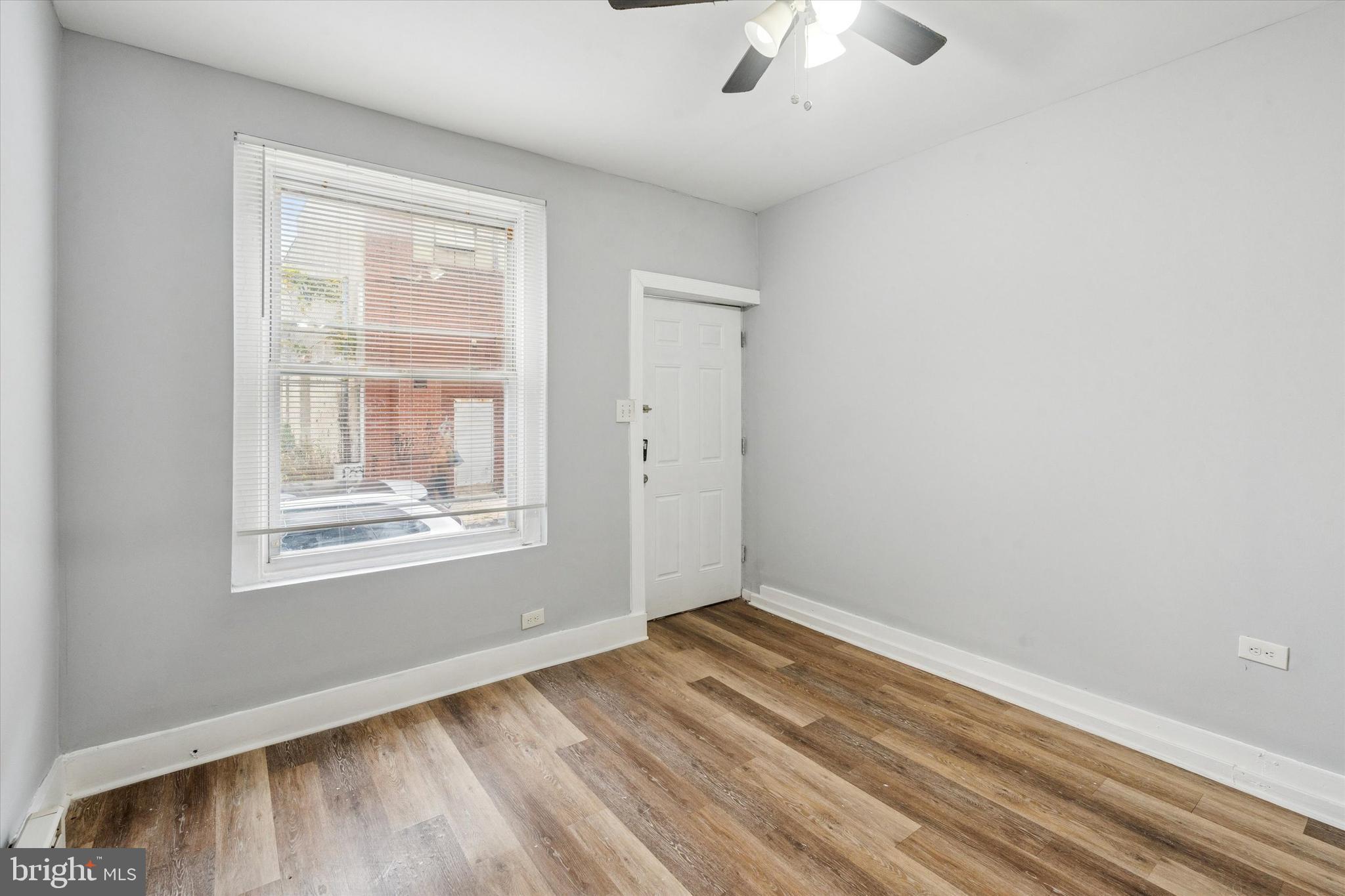 1825 E HAROLD STREET