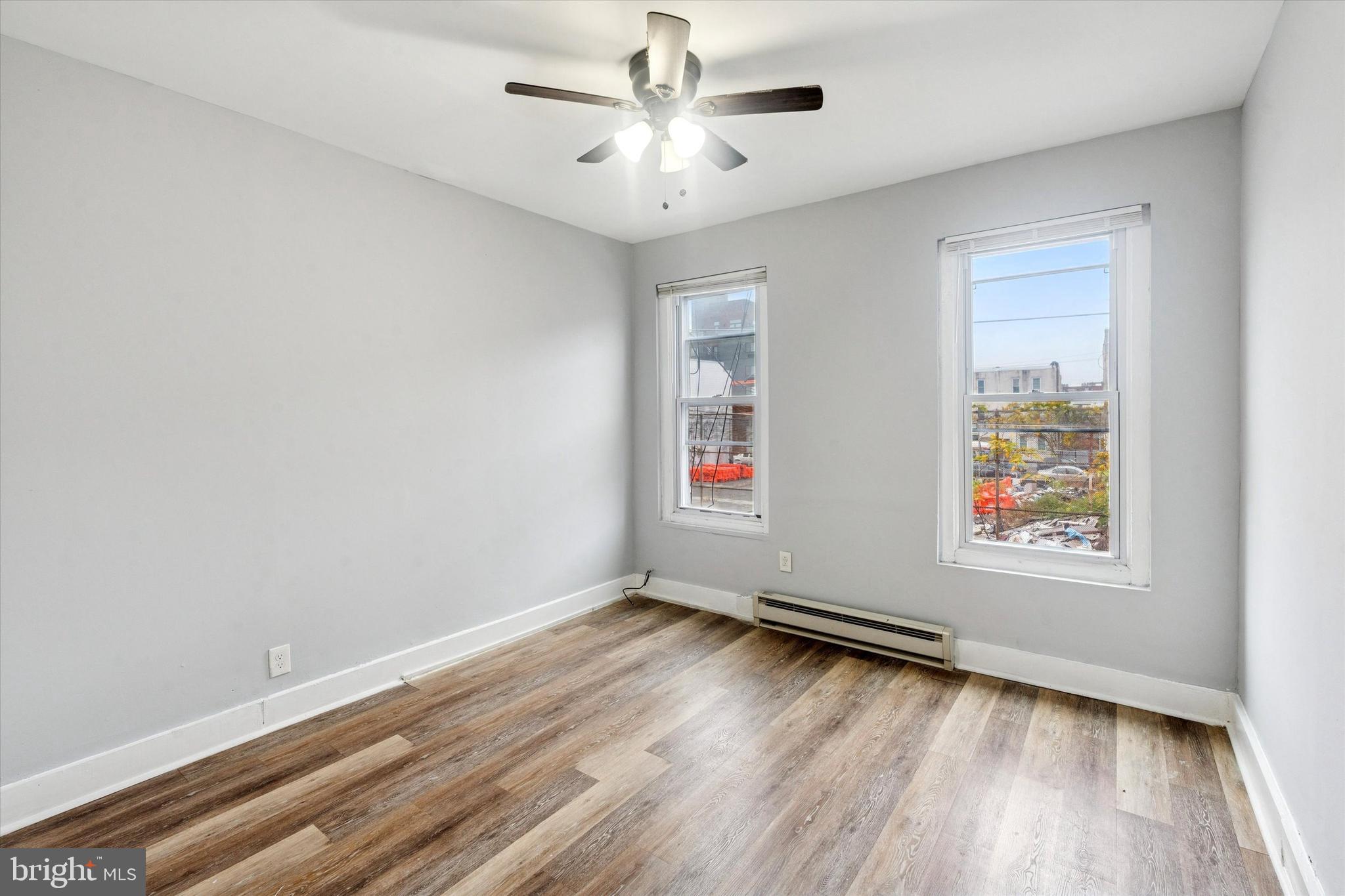 1825 E HAROLD STREET