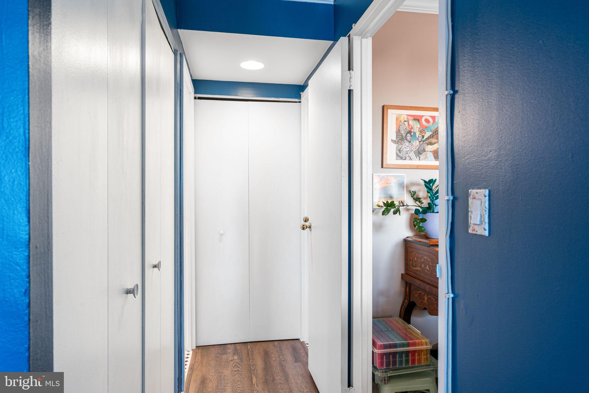 200 LOMBARD STREET 10 703