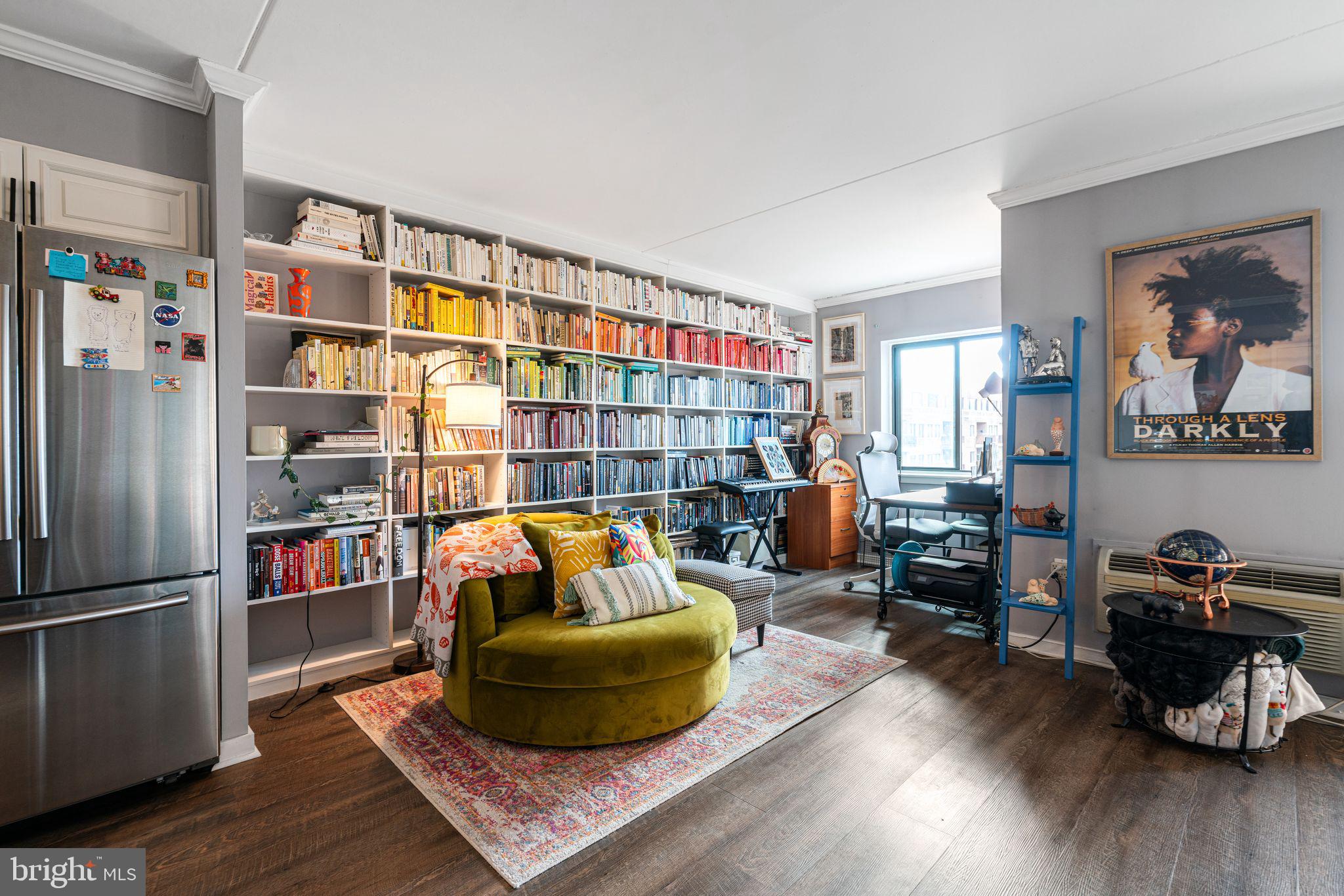 200 LOMBARD STREET 10 703