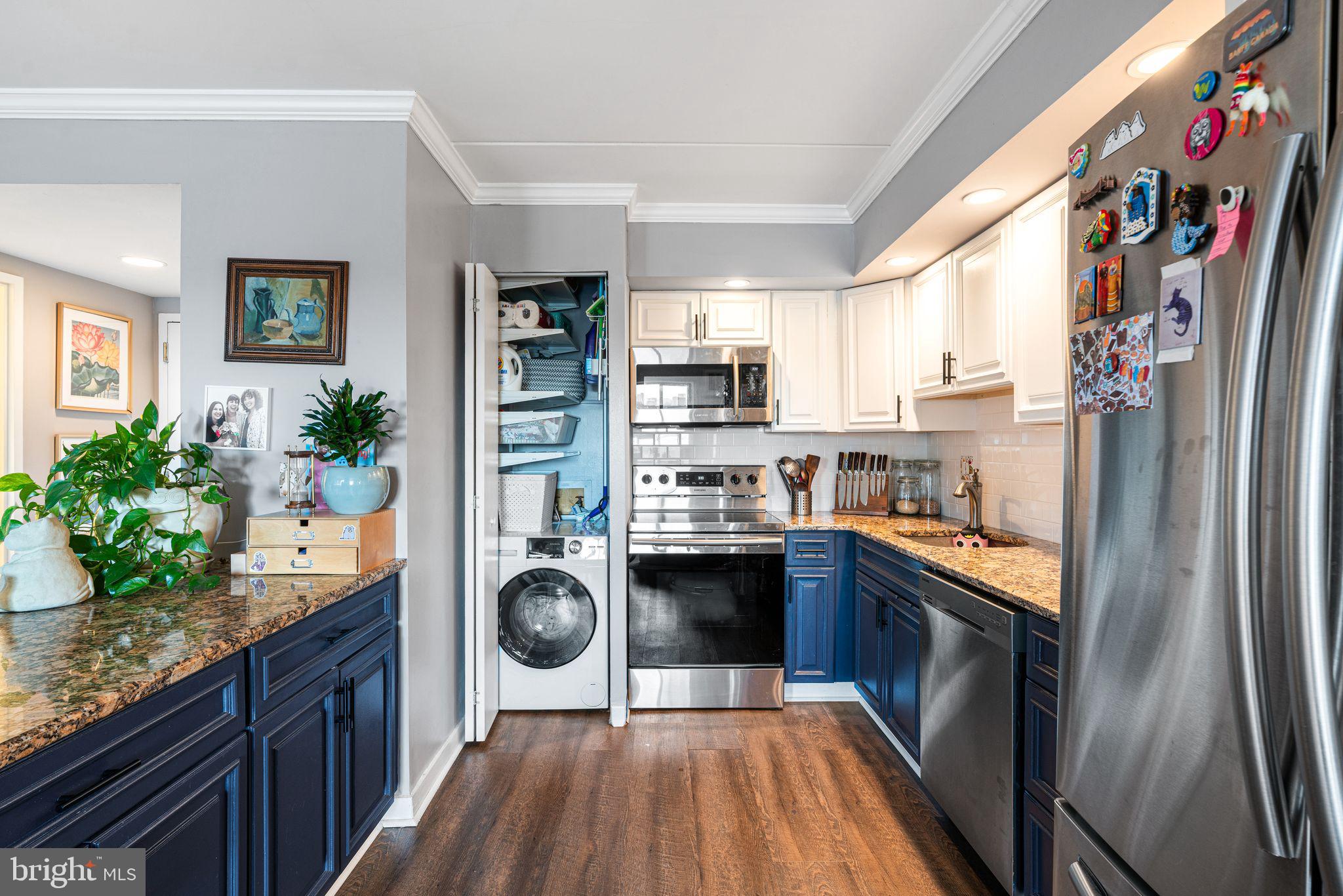 200 LOMBARD STREET 10 703