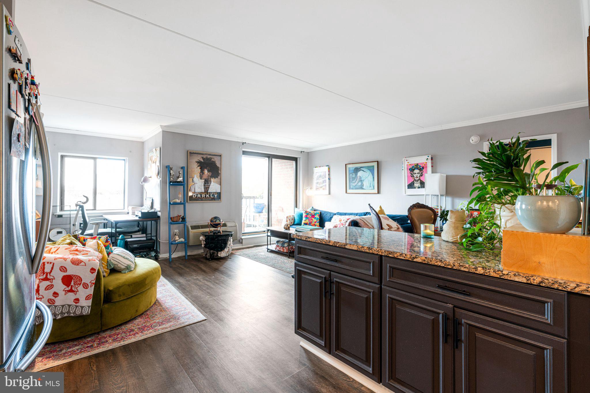 200 LOMBARD STREET 10 703