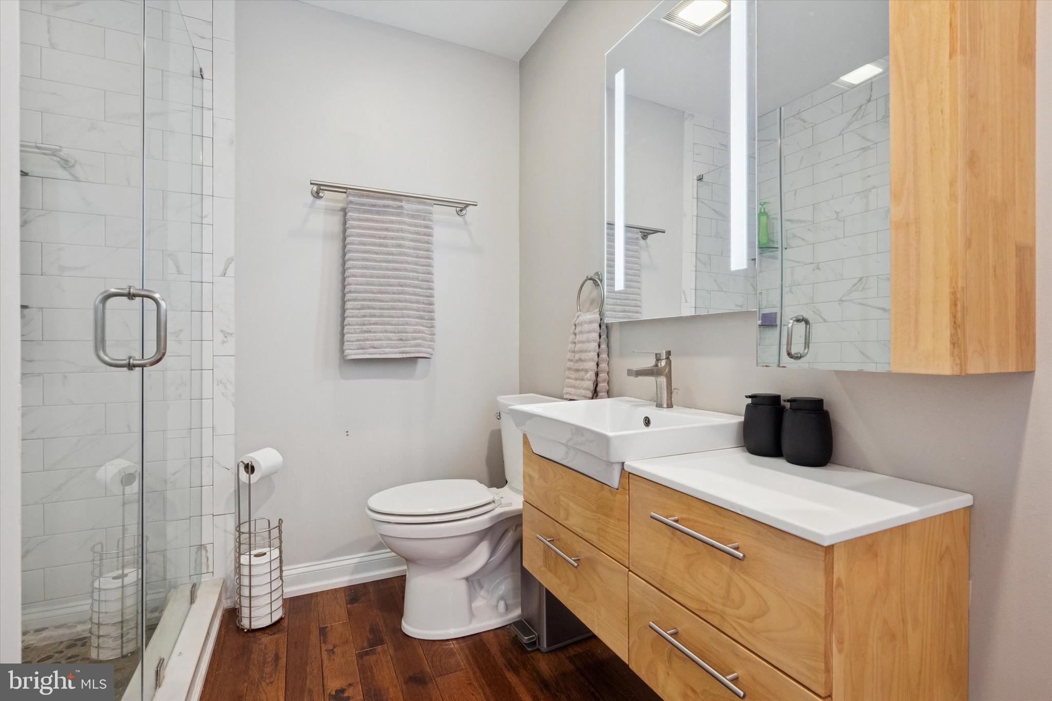 246 FITZWATER STREET 10