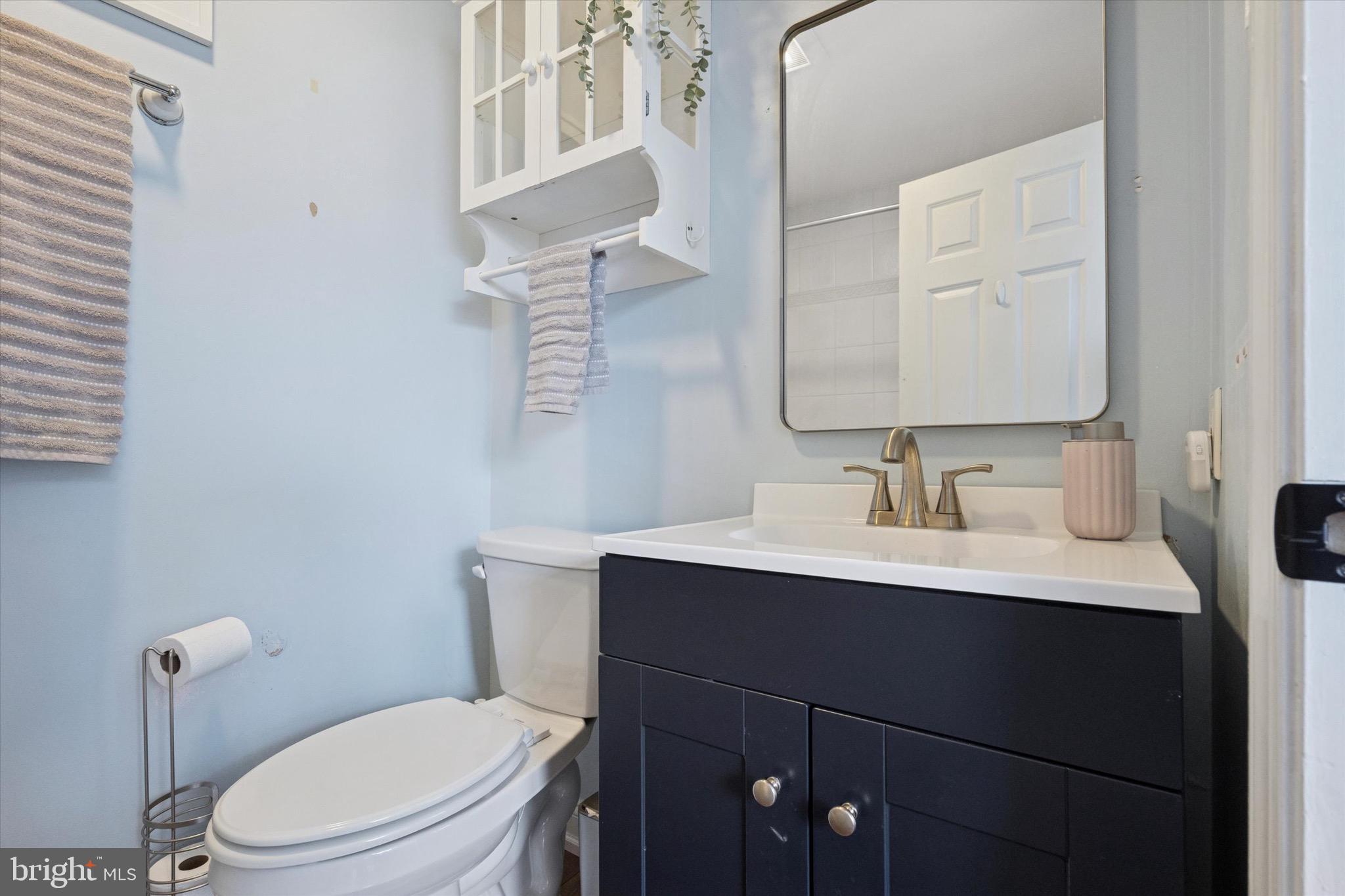 246 FITZWATER STREET 10