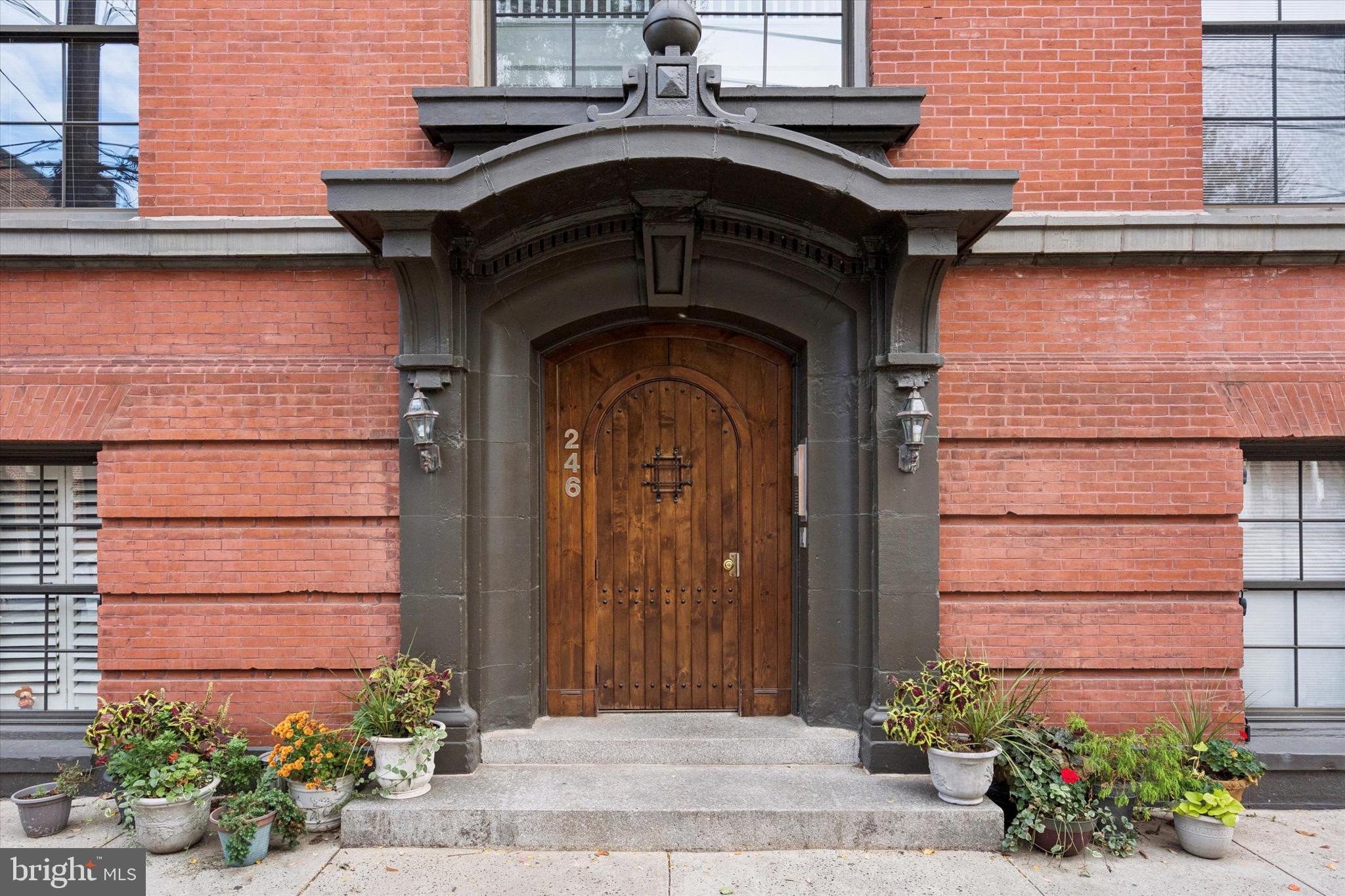 246 FITZWATER STREET 10