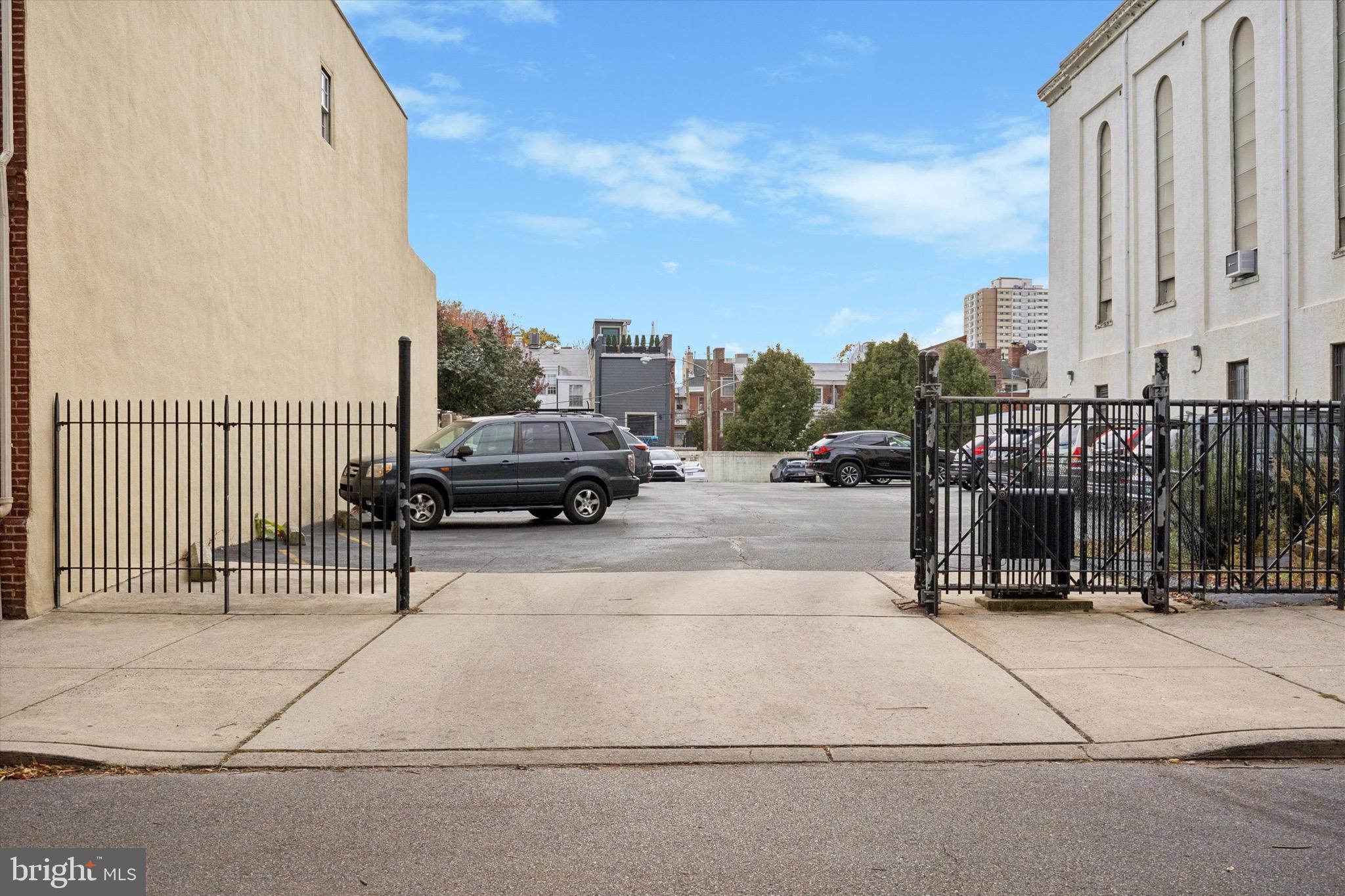 246 FITZWATER STREET 10