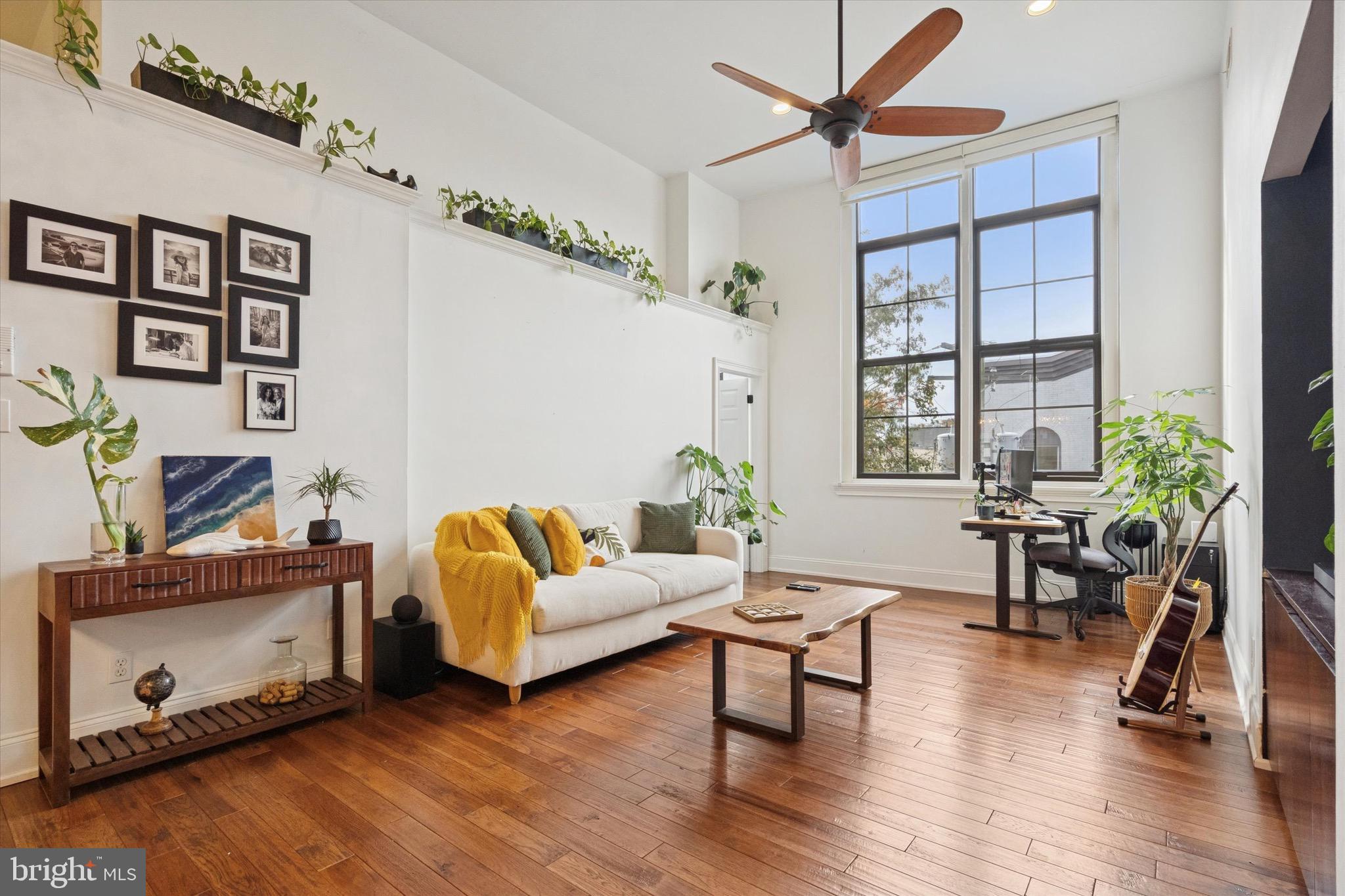 246 FITZWATER STREET 10