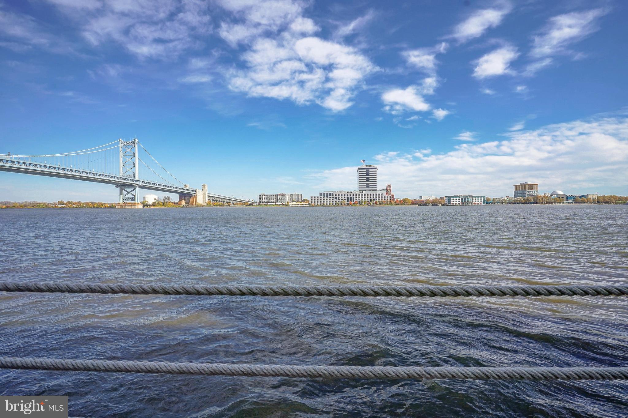 3 N COLUMBUS BOULEVARD 111