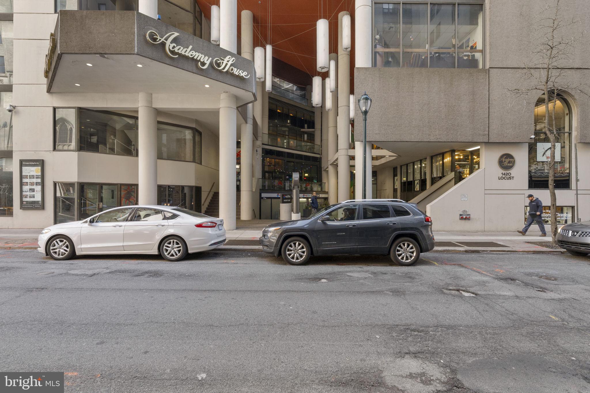 1420 LOCUST STREET 00 7M