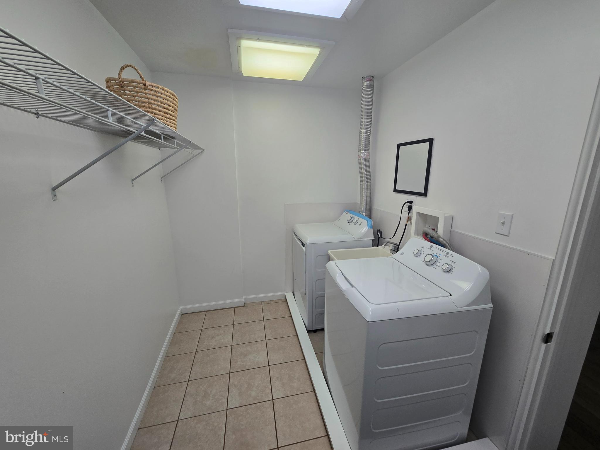 506 BAINBRIDGE STREET