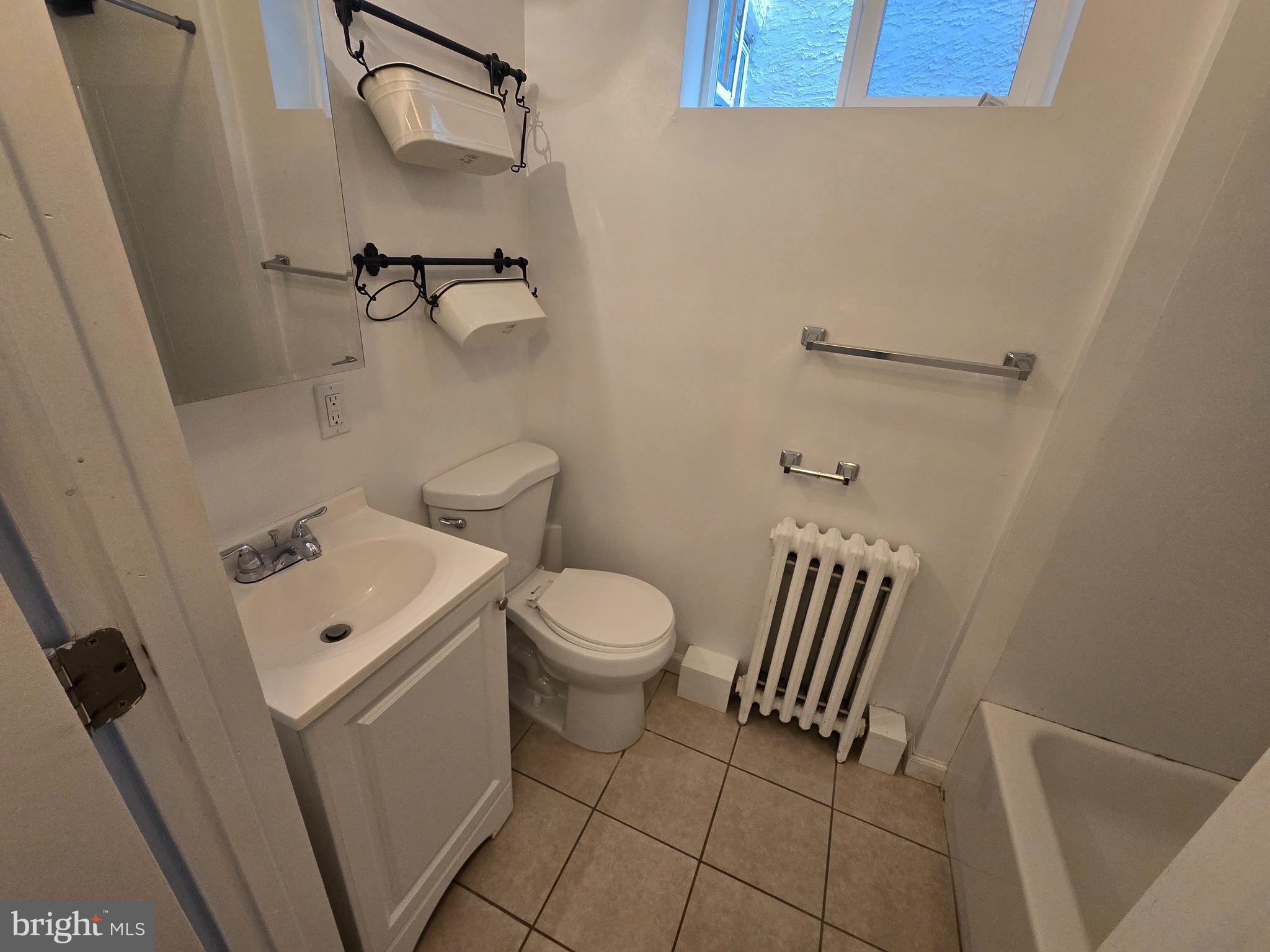 506 BAINBRIDGE STREET