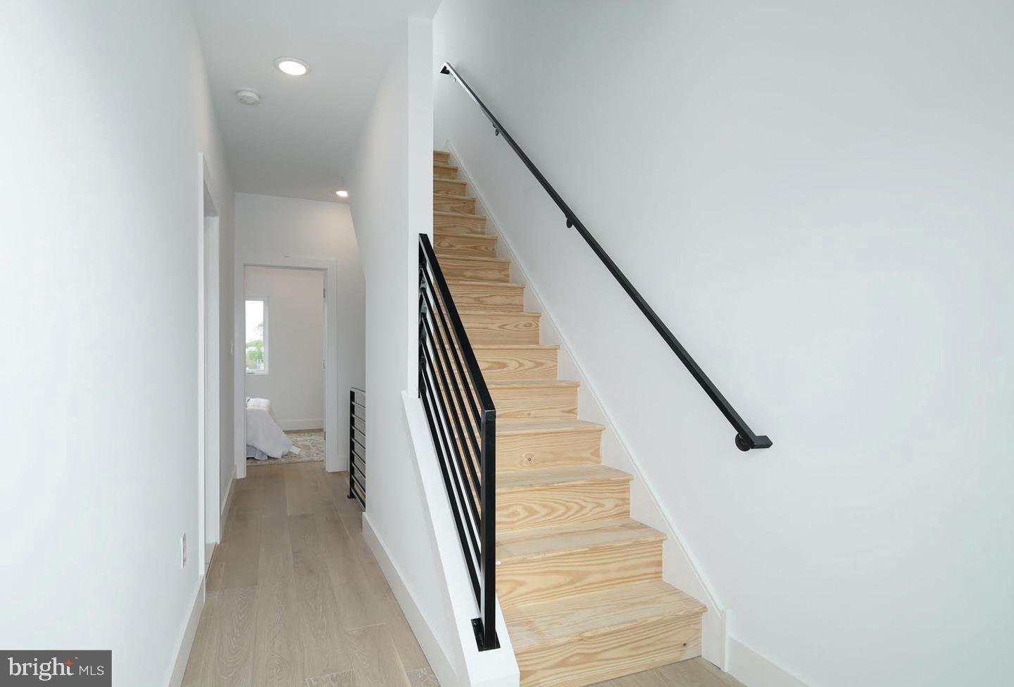 3957 WYALUSING AVENUE