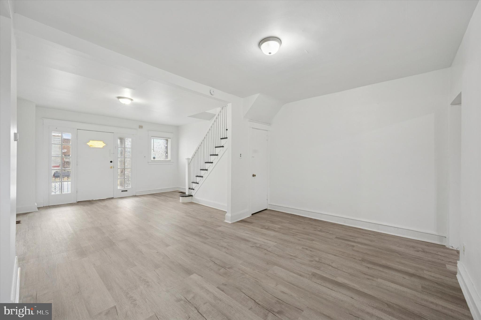 1810 W ROCKLAND STREET