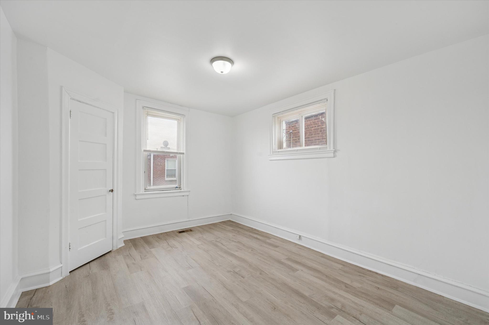 1810 W ROCKLAND STREET