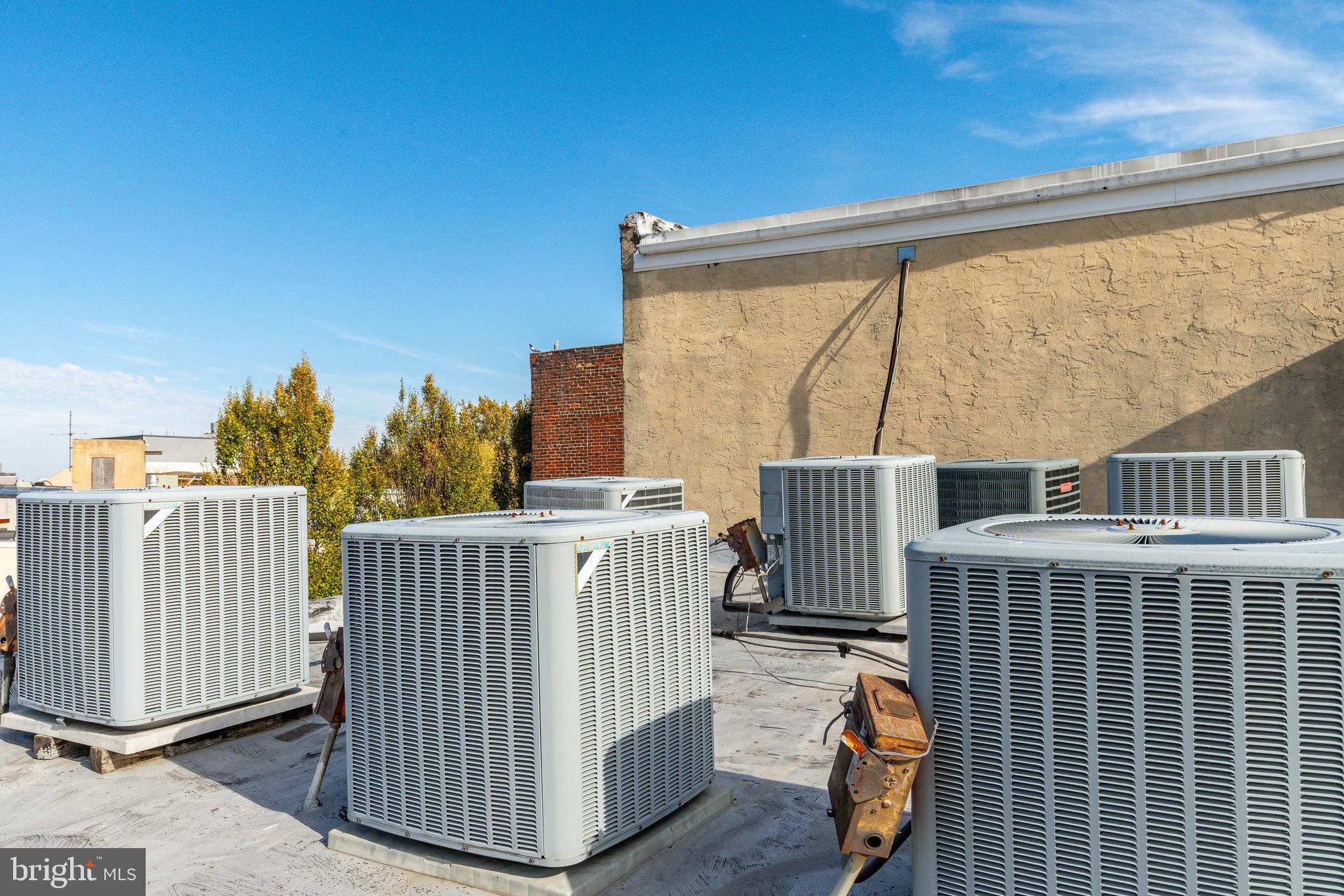 1939 S JUNIPER STREET 43