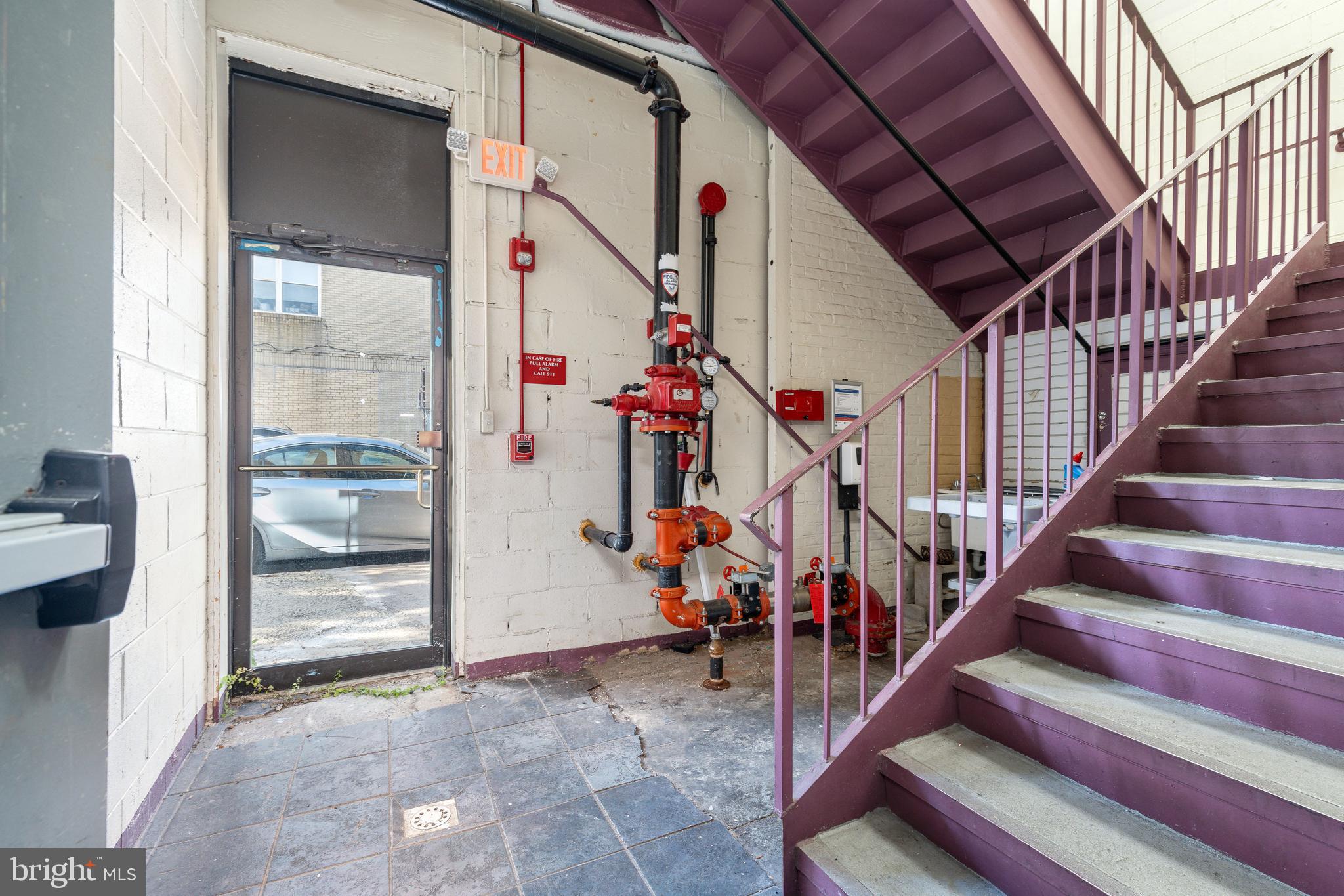 1939 S JUNIPER STREET 43