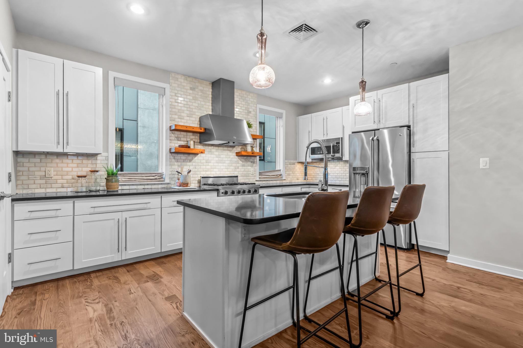 412 MOYER STREET 24 7