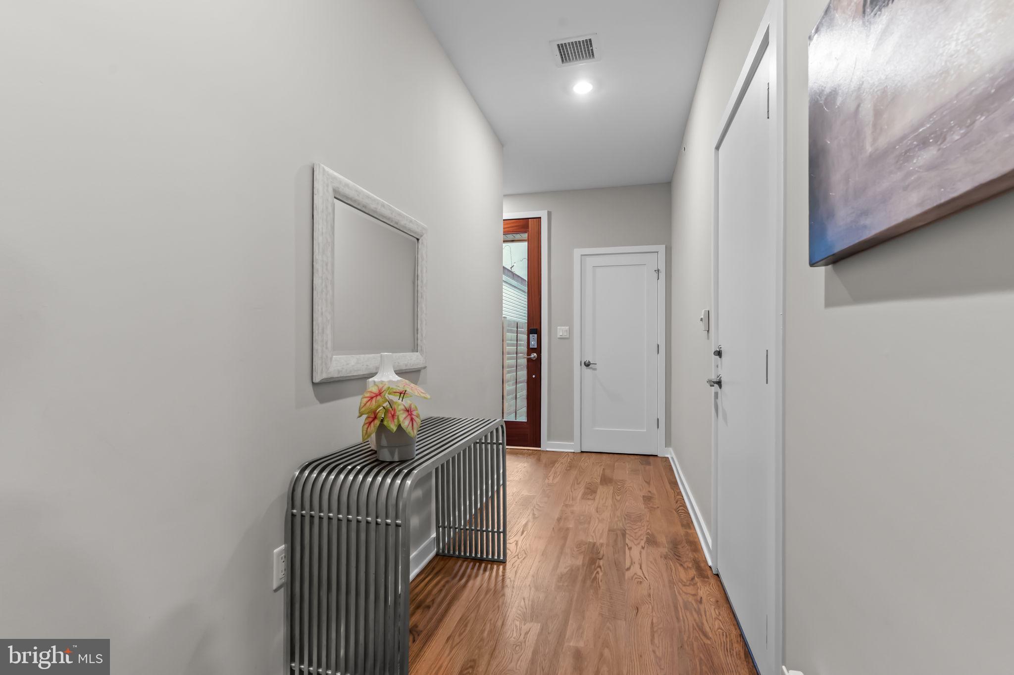 412 MOYER STREET 24 7