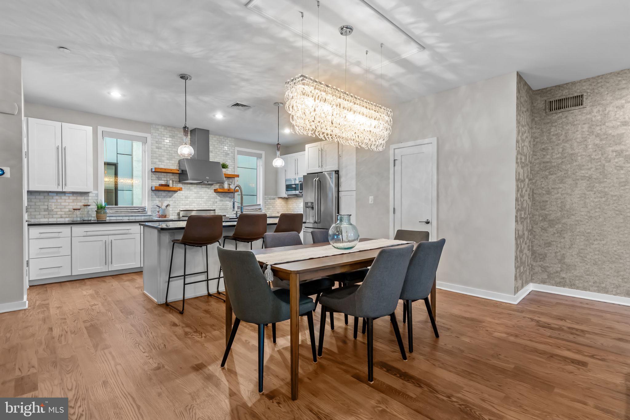 412 MOYER STREET 24 7