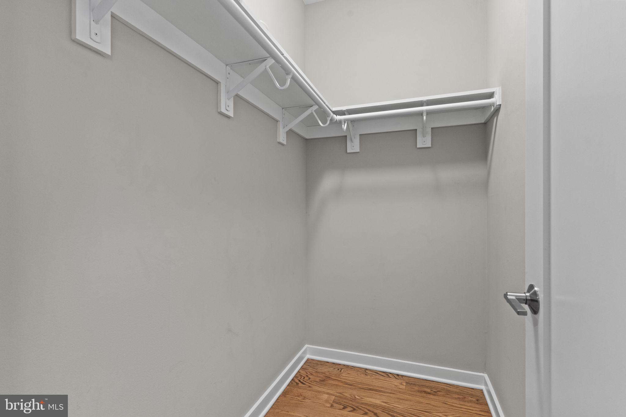 412 MOYER STREET 24 7