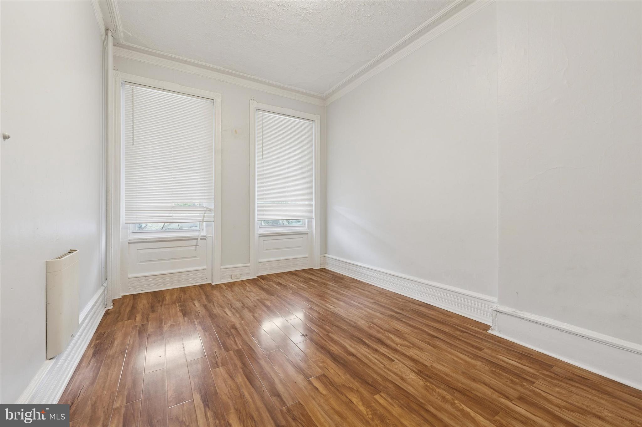 4011 SPRING GARDEN STREET