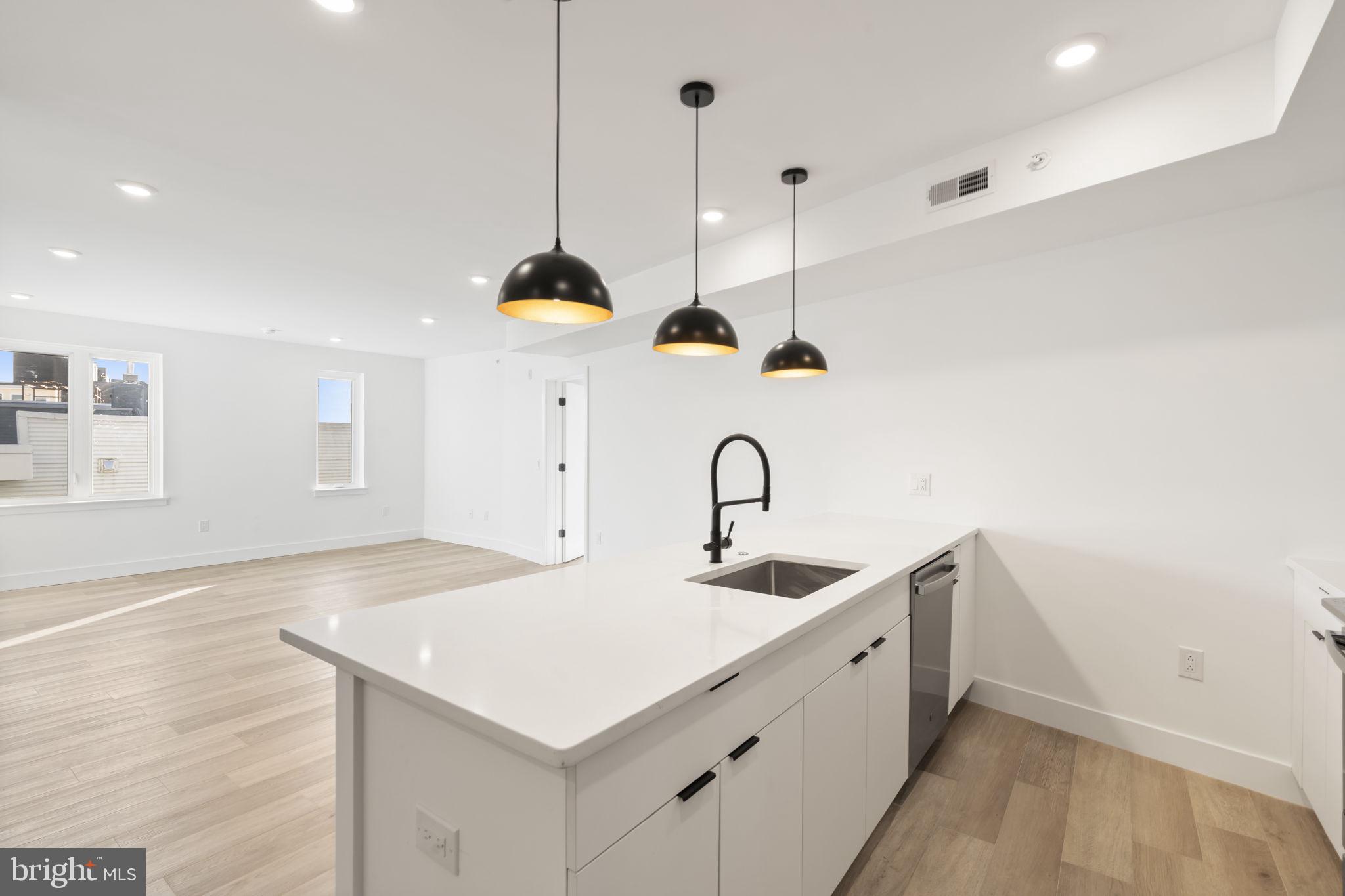 1540 FRANKFORD AVENUE - UNIT 4B