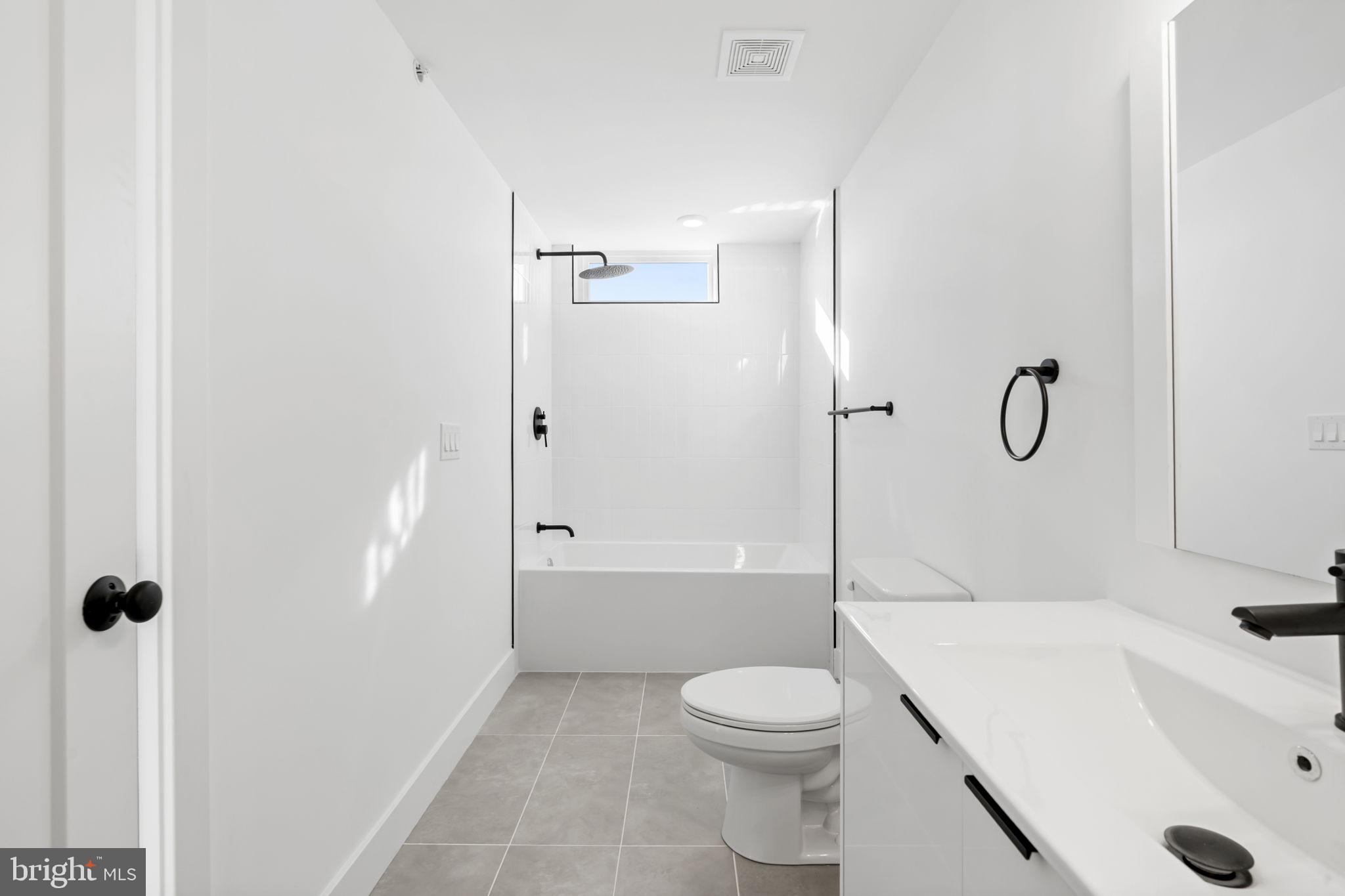 1540 FRANKFORD AVENUE - UNIT 4B