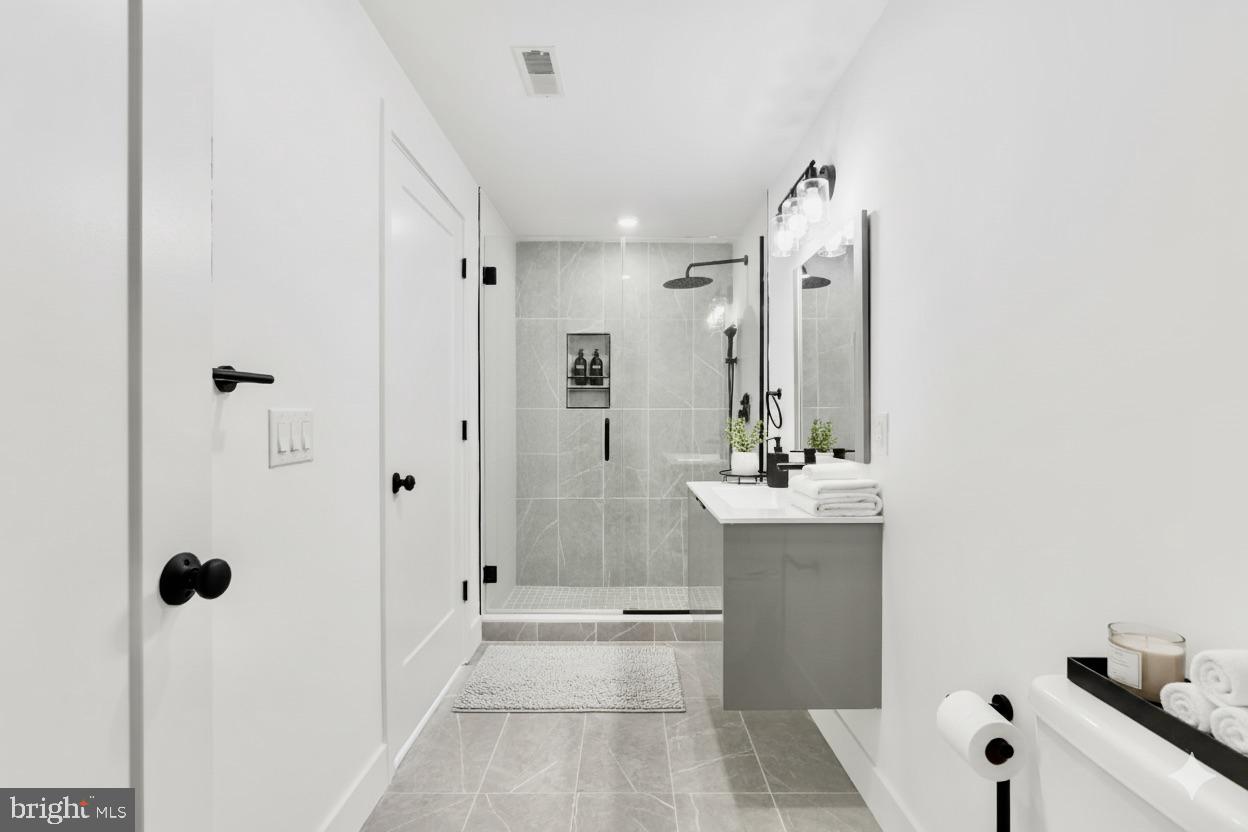 1540 FRANKFORD AVENUE - UNIT 4B