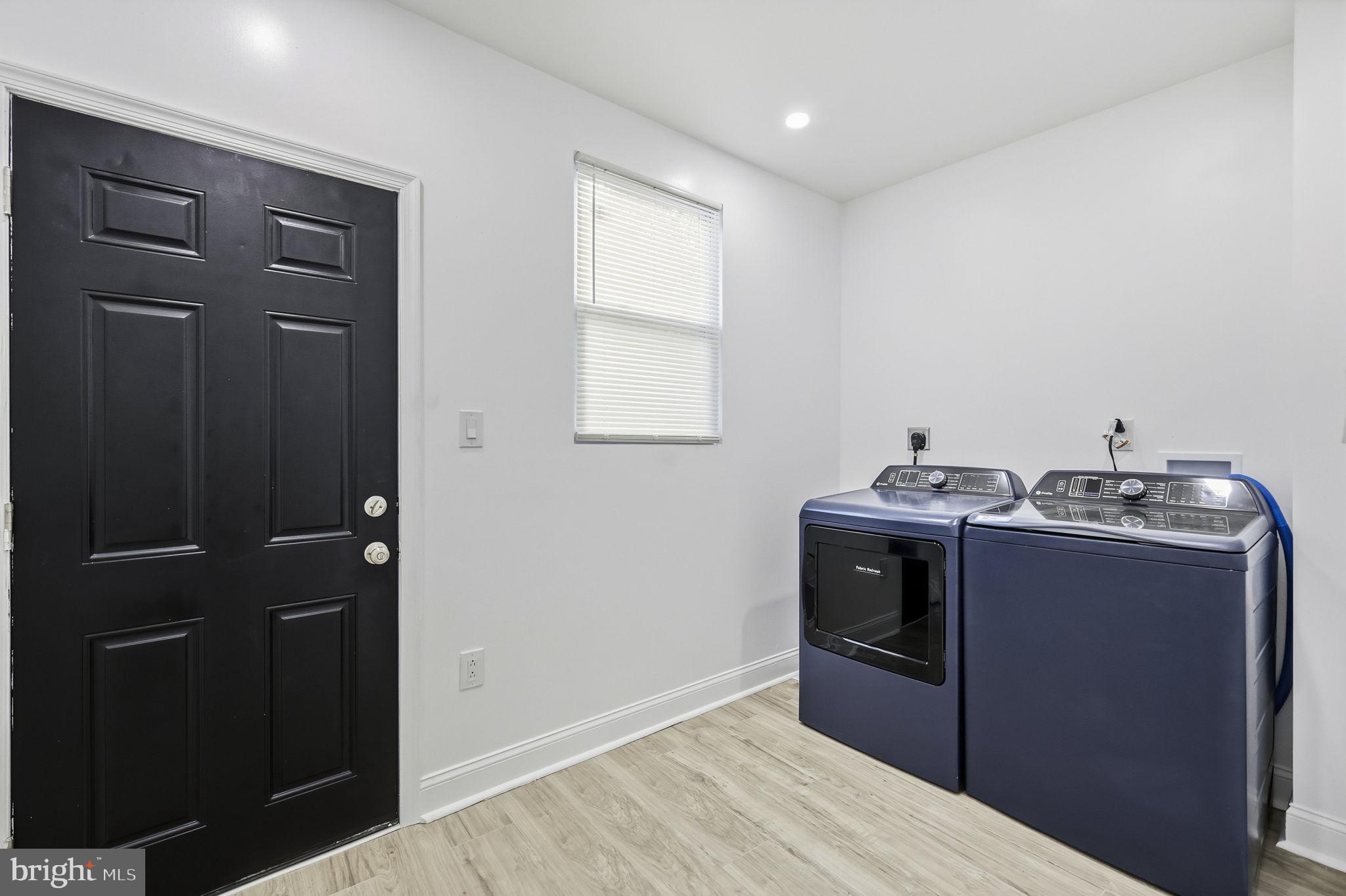 5542 PEMBERTON STREET