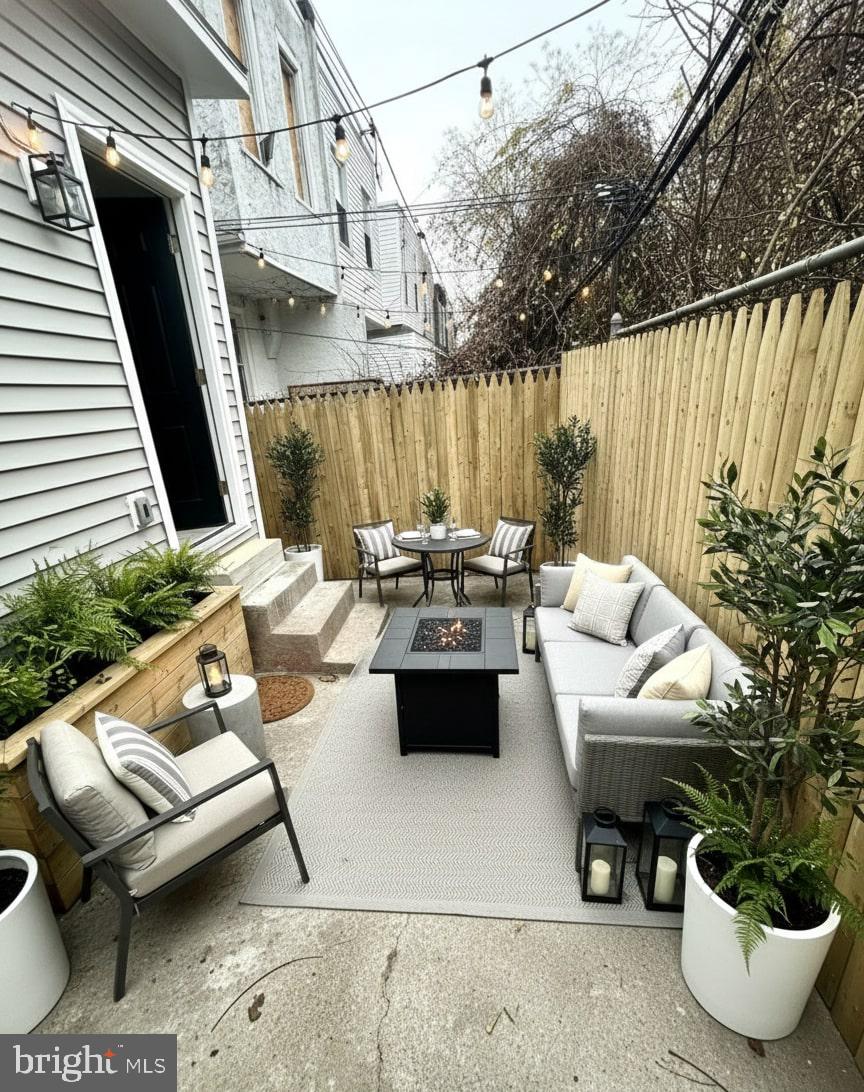 5542 PEMBERTON STREET