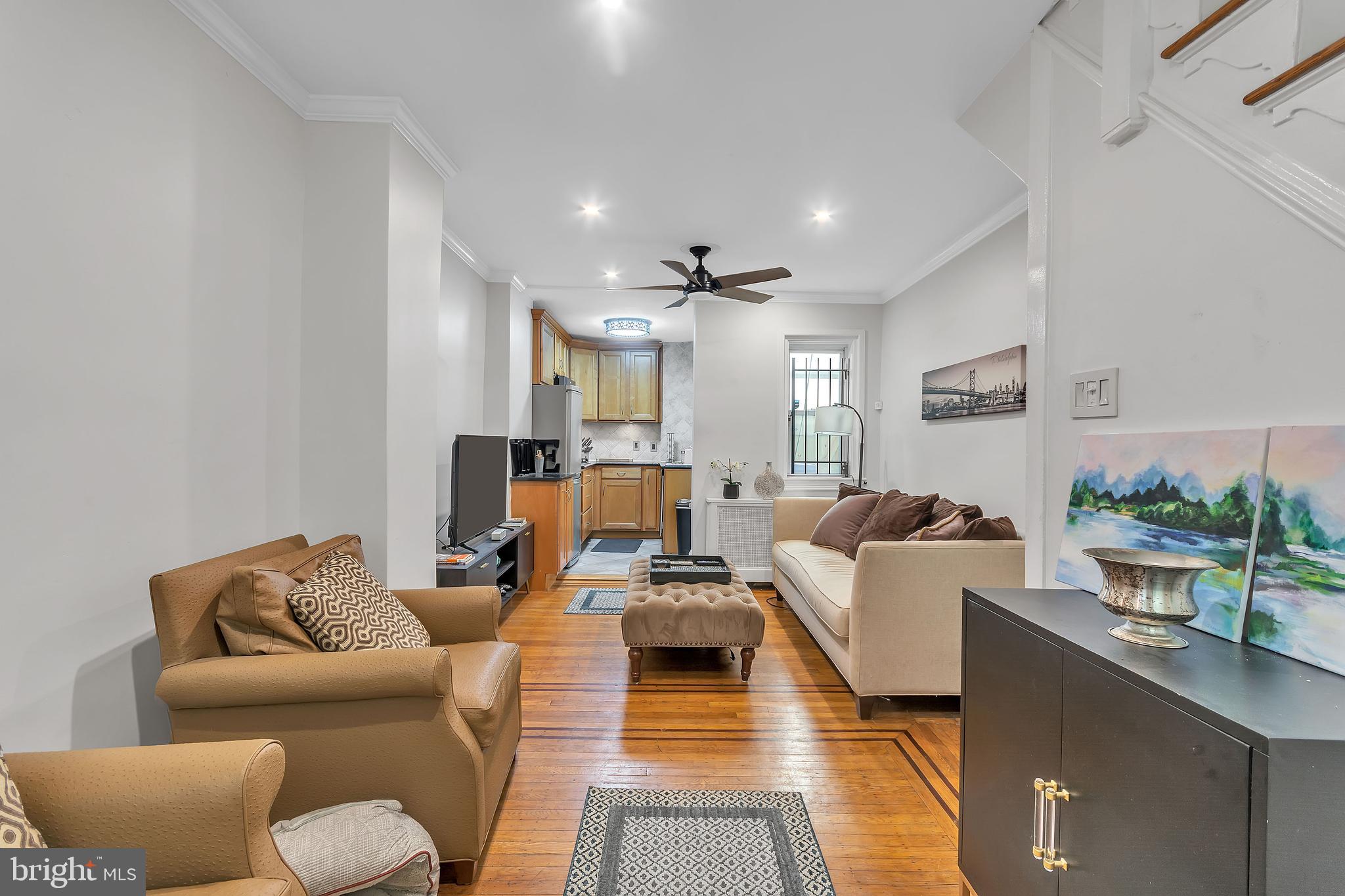 1830 MANNING STREET R 2