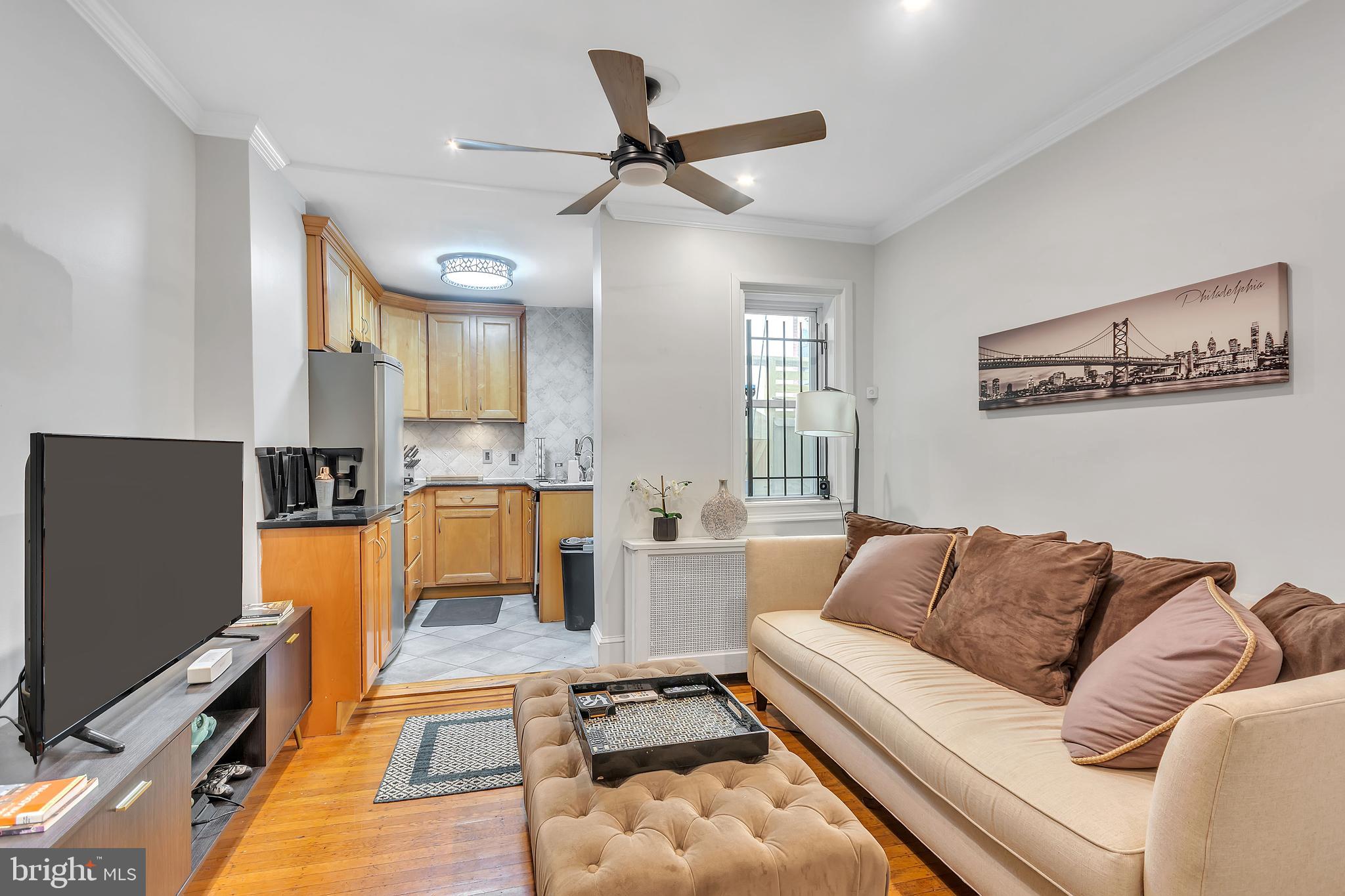 1830 MANNING STREET R 2