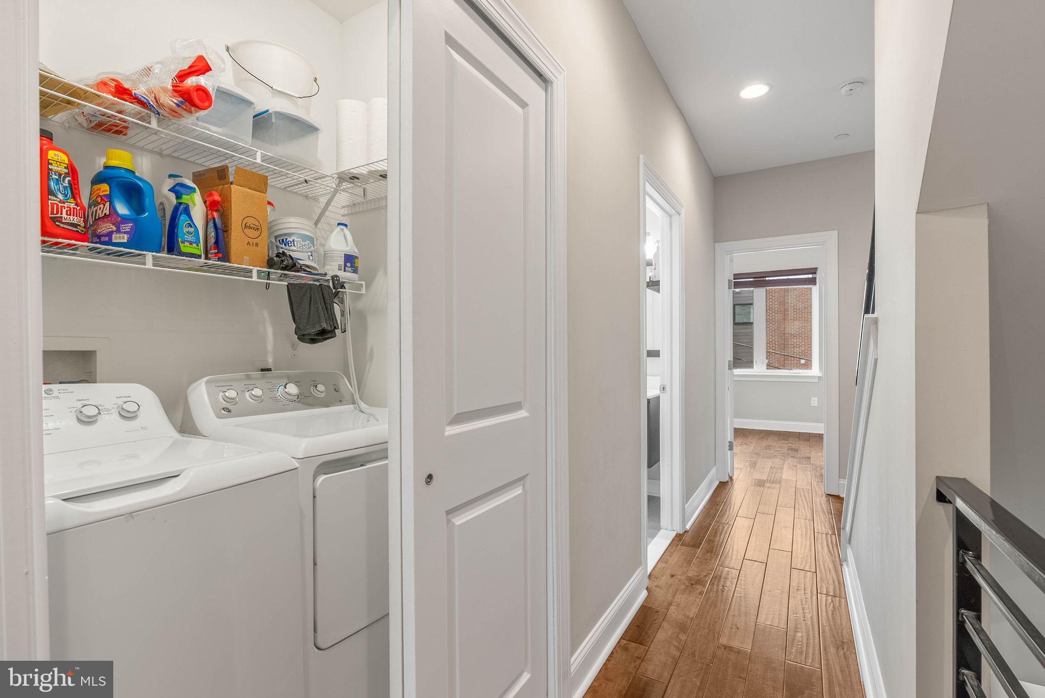 1423 S HOWARD STREET