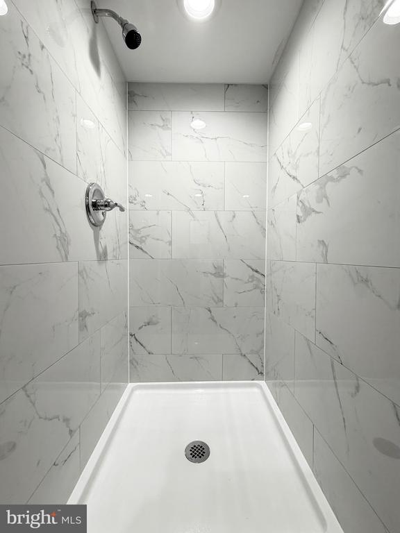 1741 N 59TH