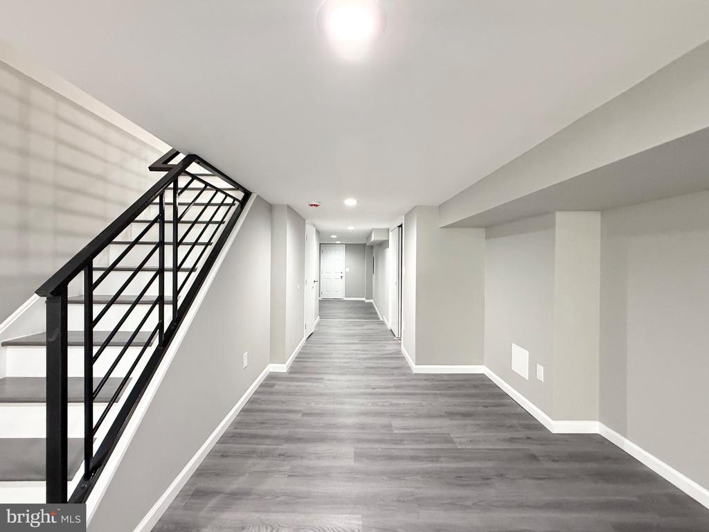 1741 N 59TH