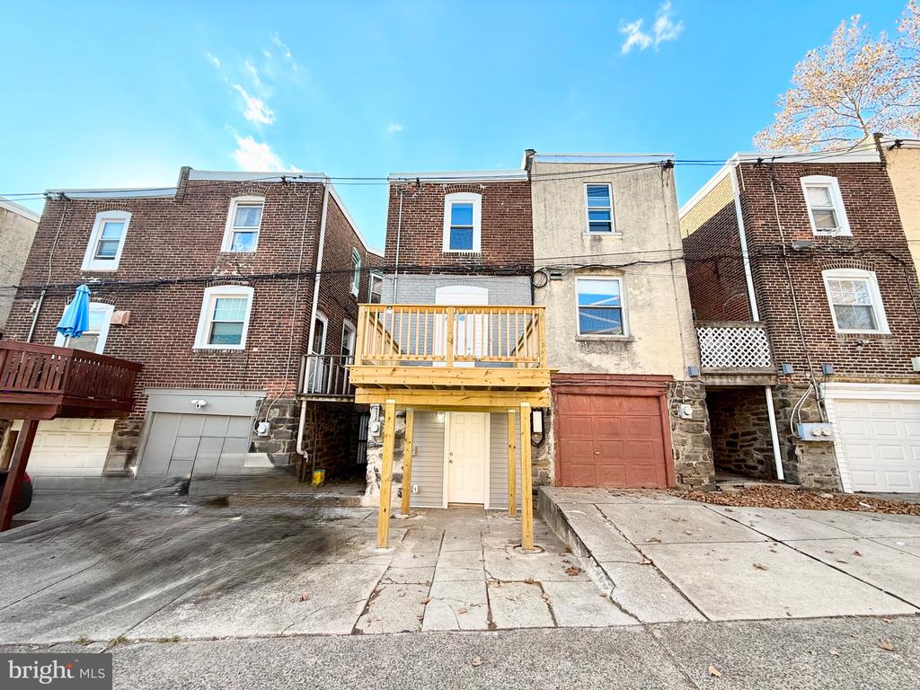 1741 N 59TH