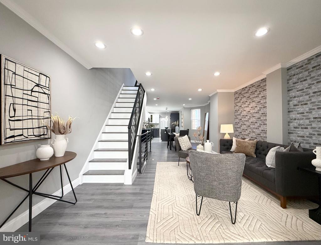 1741 N 59TH