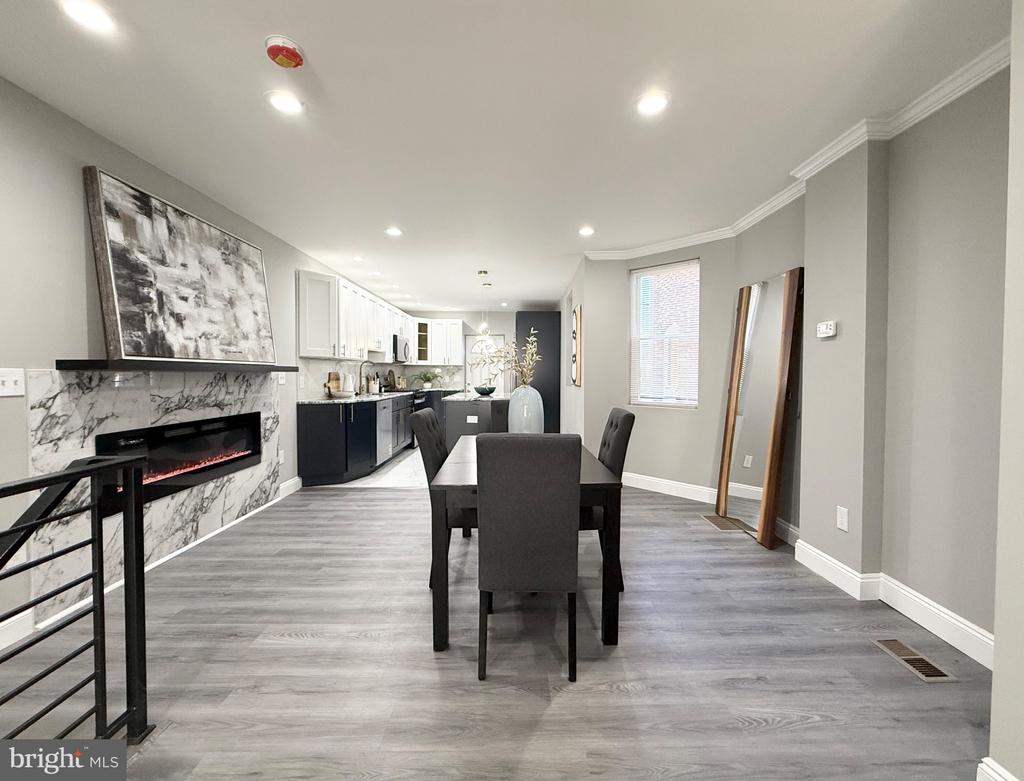 1741 N 59TH