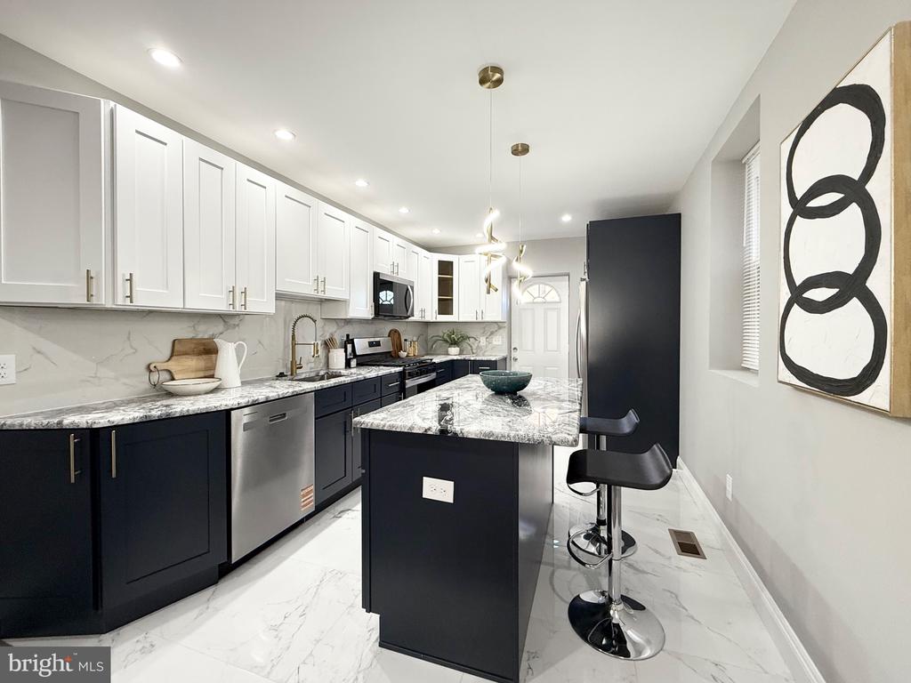 1741 N 59TH