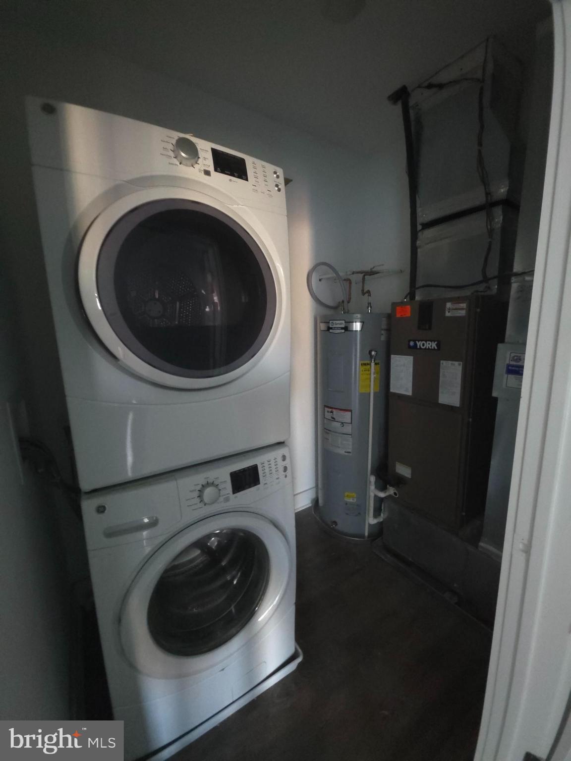 6610 GERMANTOWN AVENUE 405